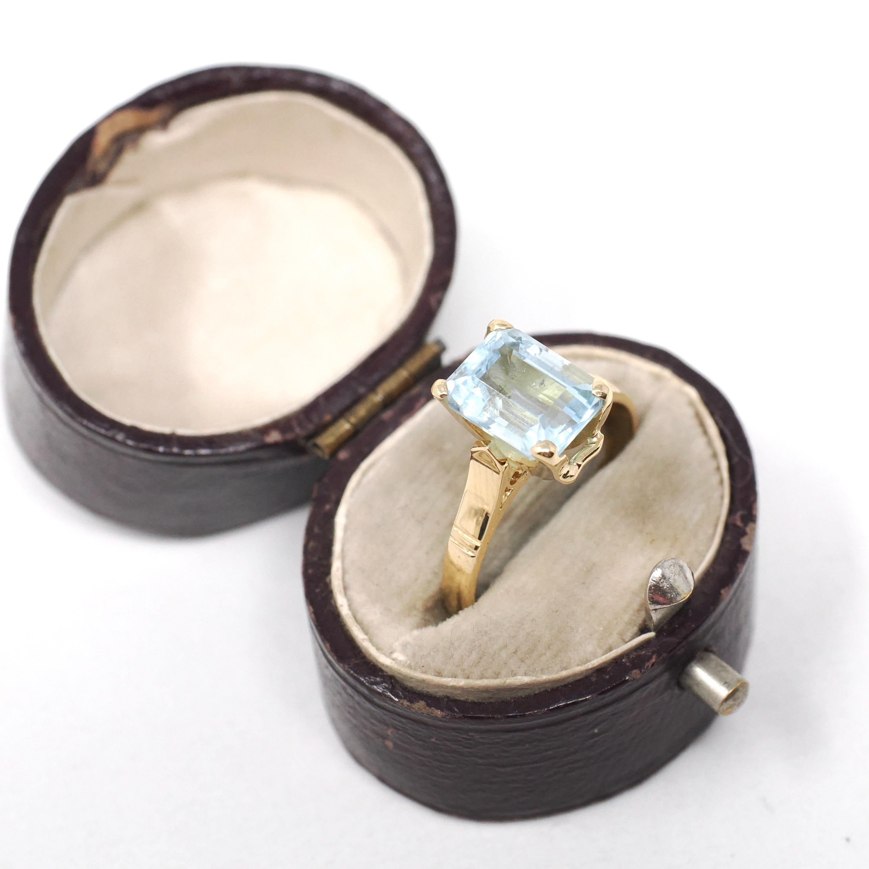 Modern Aquamarine Ring - Estate 18k Yellow Gold Emerald Cut 2.14 CT Blue Gem - Estate Circa 2000s Era Size 5 1/2 March Birthstone Jewelry
