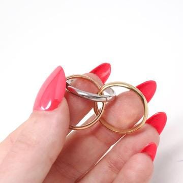 Rolling Trinity Ring - Vintage 9k Yellow Rose & White Gold Three Interlocking Bands - Modern Estate Year 1987 Size 6.5 Tri Tone Fine Jewelry