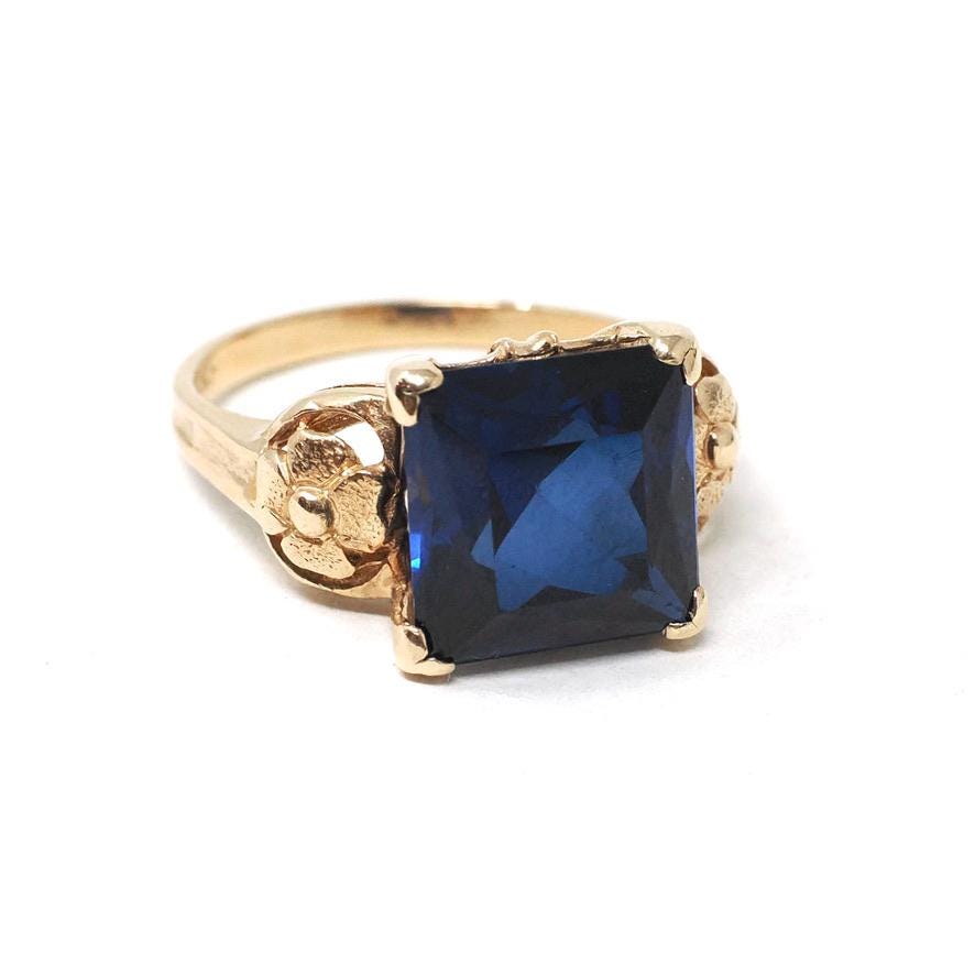 Vintage Created Sapphire Ring - Mid Century 10k Yellow Gold French Cut Square Blue Stone Solitaire - Circa 1940s Era Size 6 1/2 Fine Jewelry