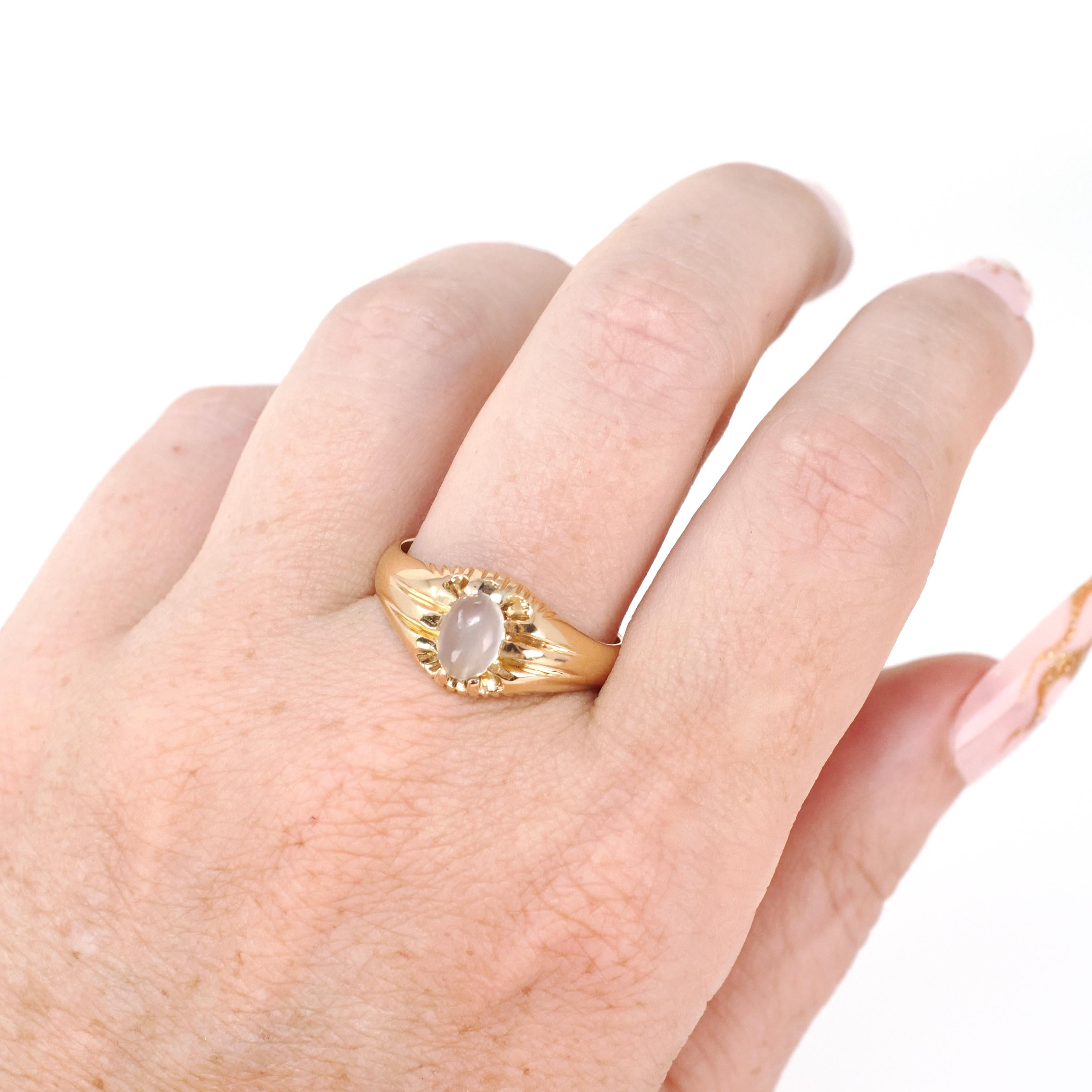 Cat's Eye Moonstone Ring - Edwardian 18k Yellow Gold Natural Phenomenal Gemstone Belcher Solitaire - Circa 1910s Era Size 9 1/2 Fine Jewelry