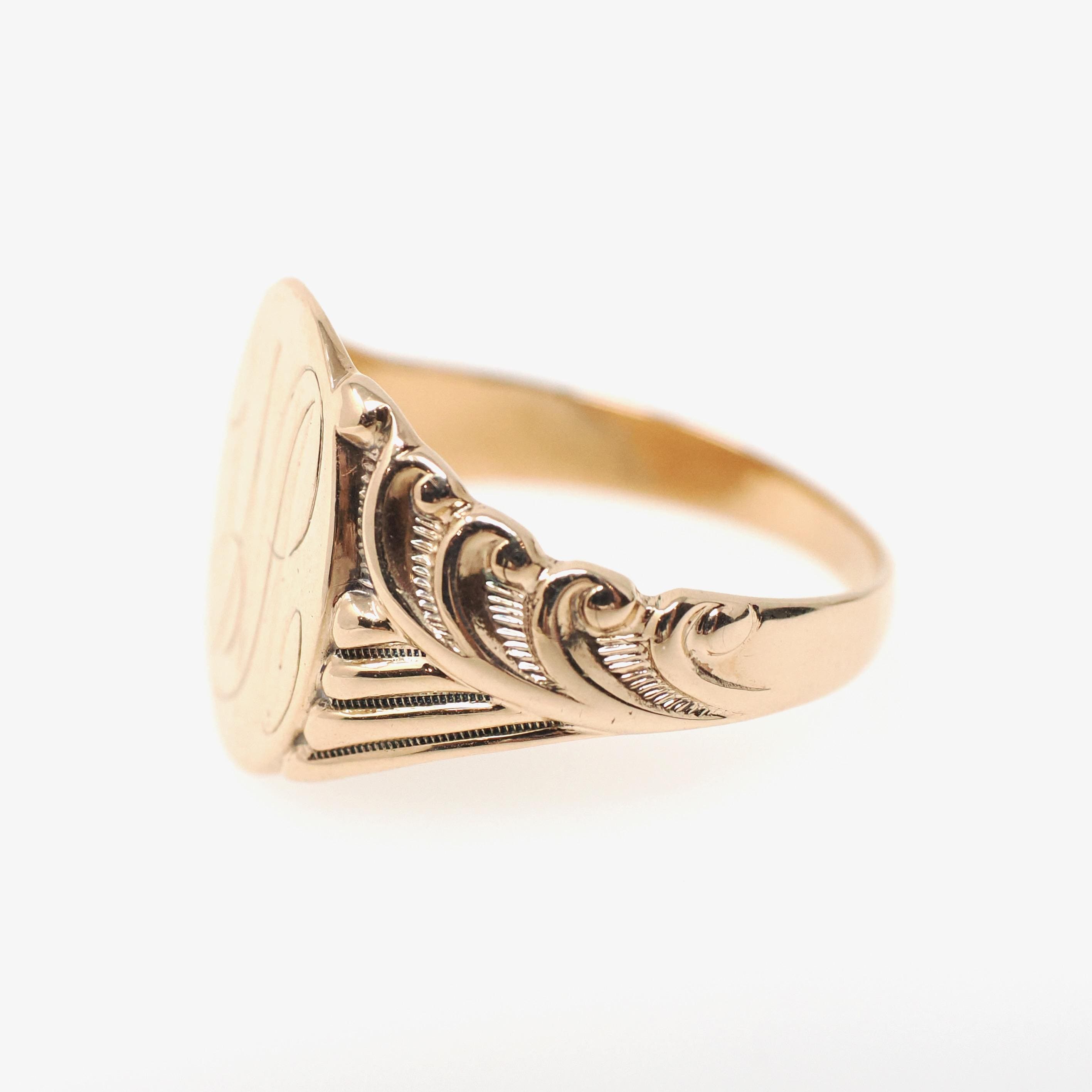 Edwardian Signet Ring - Antique 10k Yellow Gold Oval "WA" Engraved Initial Letters - Vintage 1910s Size 8 3/4 Fine Men's Unisex Jewelry