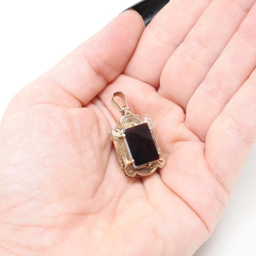 Antique Sardonyx Locket - Victorian 10k Rose Gold Brown Red And White Double Sided Pendant - Circa 1880s Era Fob Fine Dog Photo Jewelry