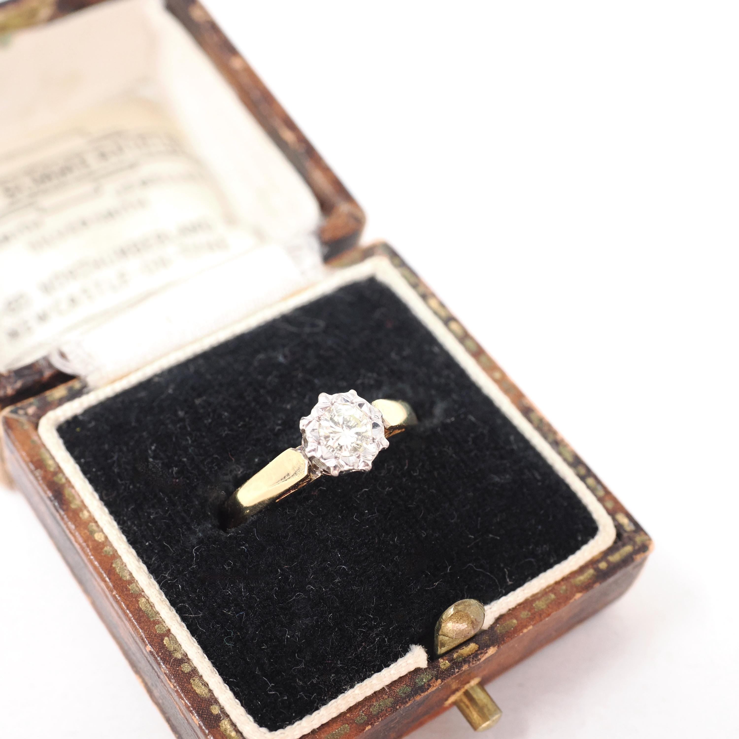 Star Incised Diamond Ring - Modernist 18k Yellow & White Gold Natural .21 CT Solitaire - Hallmarked 1966 Size 4 3/4 Fine London Jewelry