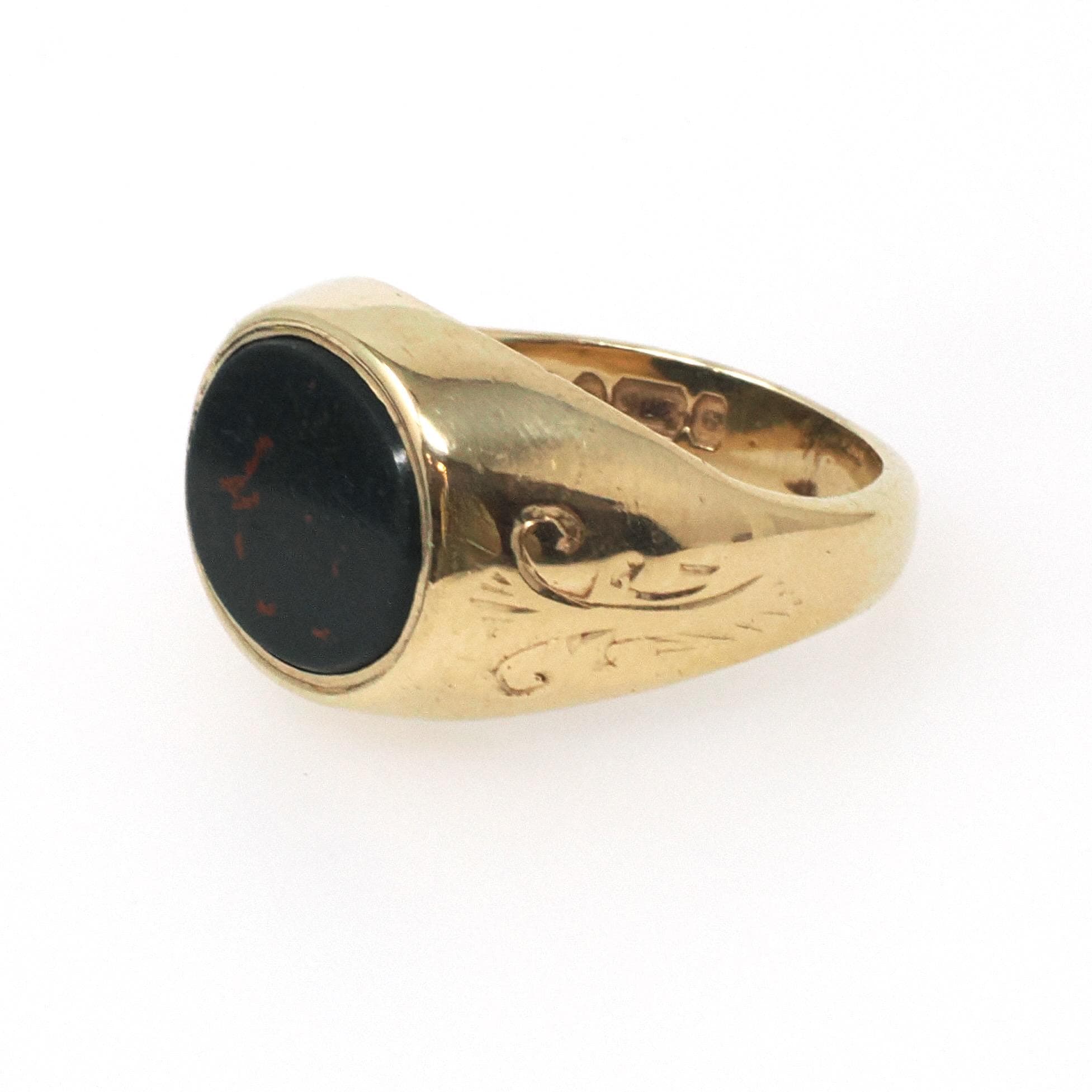 Vintage Bloodstone Signet Ring - 9k Yellow Gold Dark Green Red Oval Gemstone - Hallmarked 1968 Size 6 Heliotrope Unisex Fine Pinky Jewelry