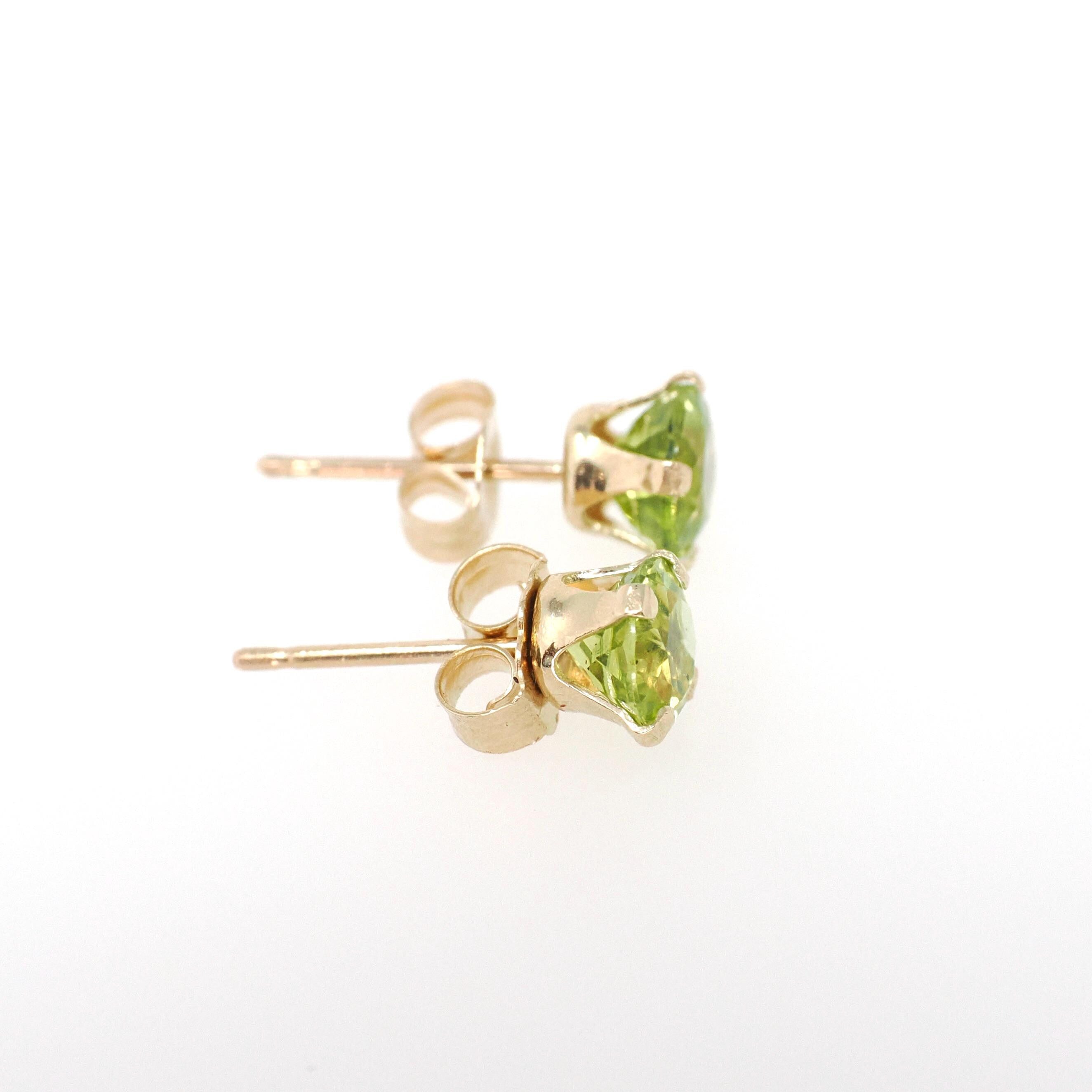 Modern Peridot Earrings - Estate 14k Yellow Gold Studs Round Faceted 1.10 CTW Pierced Posts - Estate 2000s Era Dainty Green Gemstone Jewelry