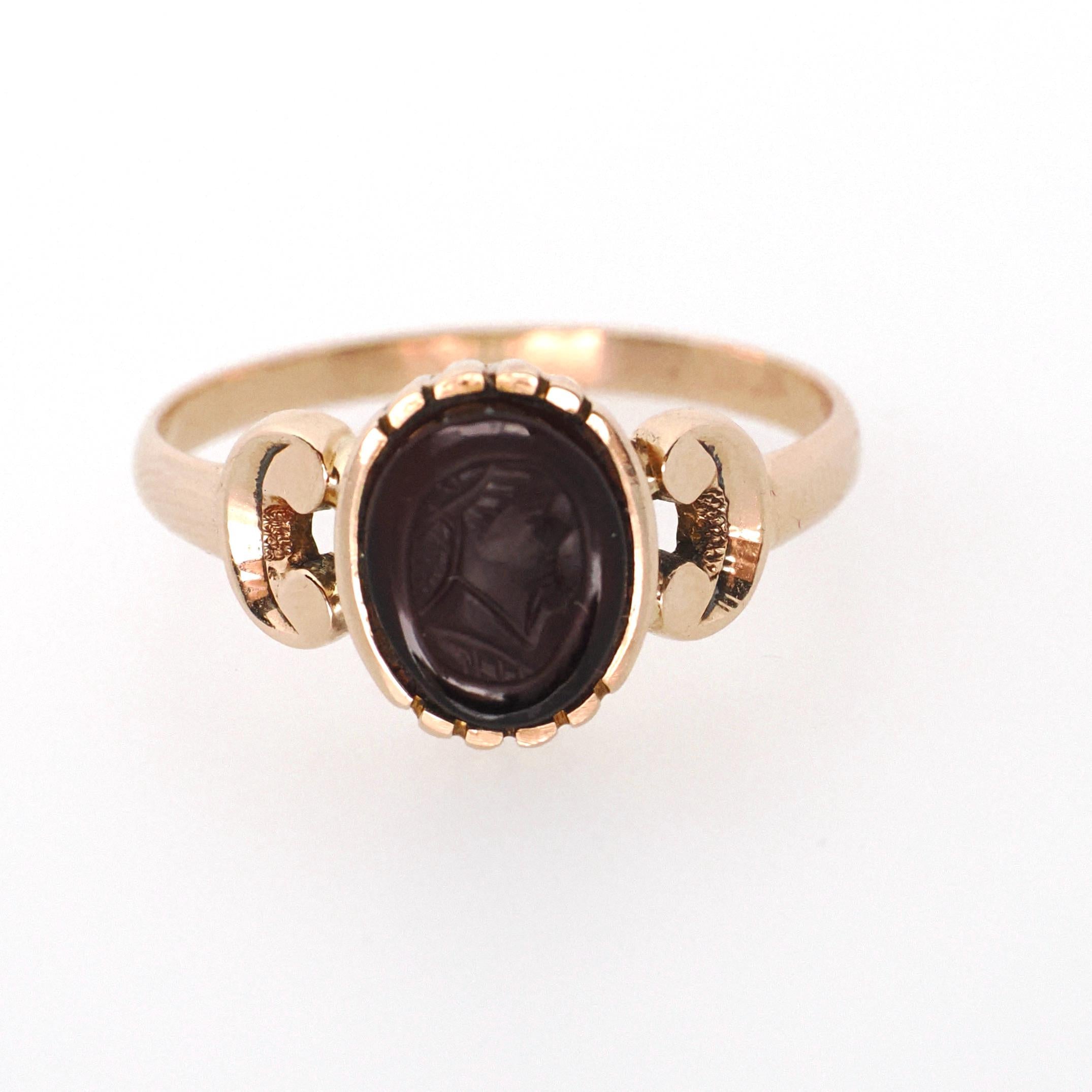 Victorian Cameo Ring - Antique 10k Rosy Yellow Gold Natural Dark Red Carved Oval Gemstone - Circa 1890s Era Size 7 Fine Statement Jewelry