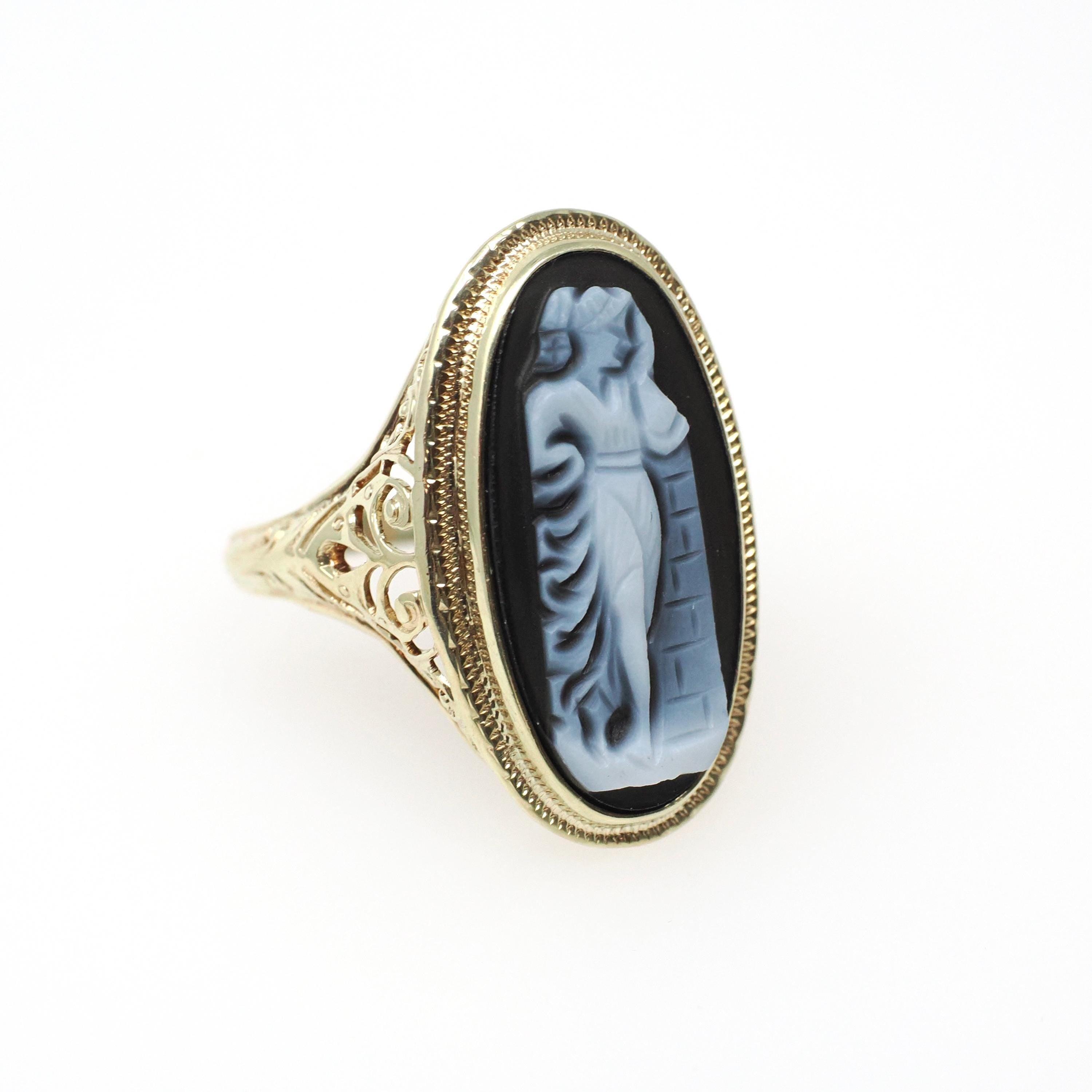 Antique Cameo Ring - Art Deco Era 14k Yellow Gold Carved Female Figure Black & White Onyx - Circa 1920s Size 5 1/2 Statuesque Fine Jewelry