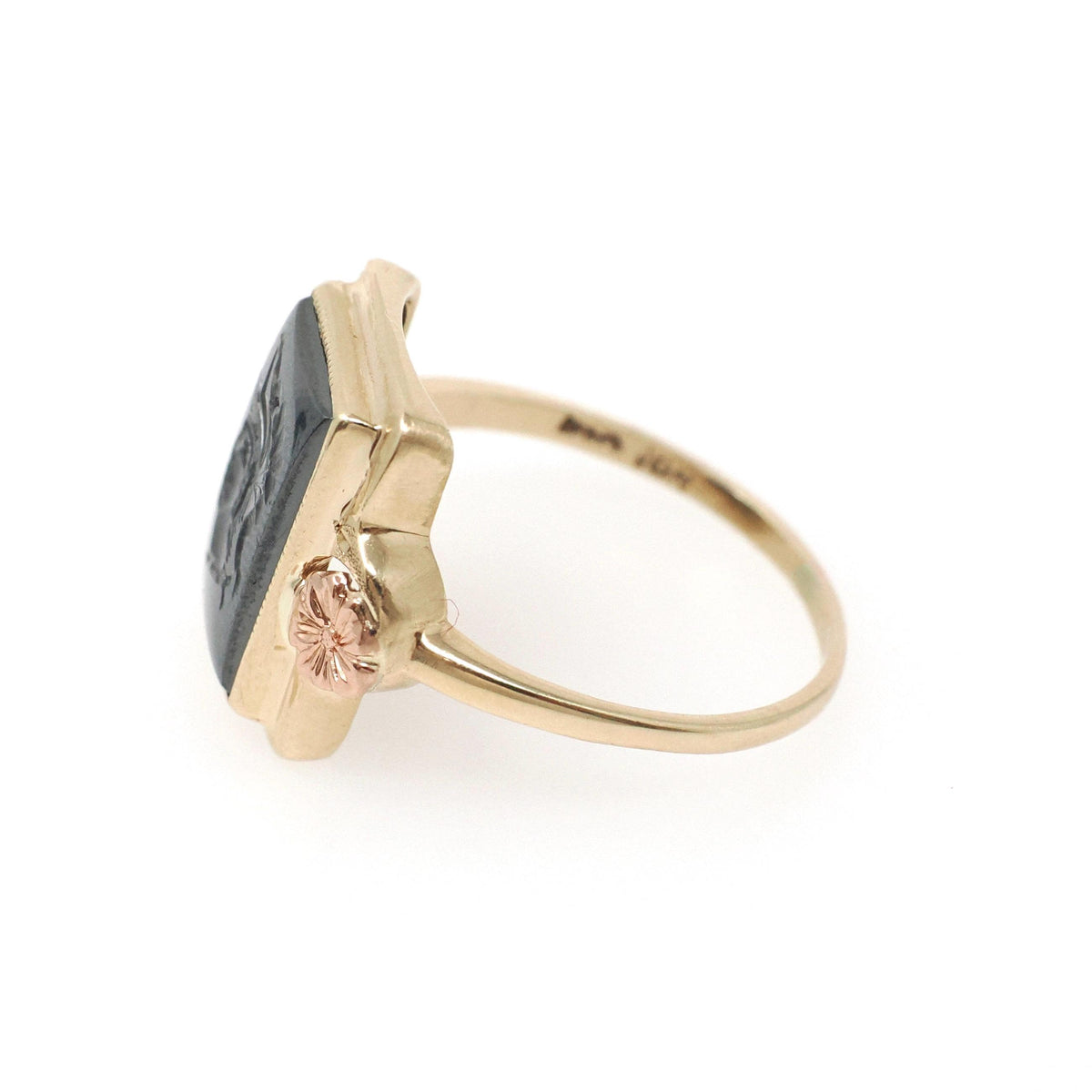 Hematite Intaglio Ring - Retro 10k Yellow & Rose Gold Carved Gray Roman Centurion Gem - Circa 1940s Size 7 1/2 Flower Fine Statement Jewelry