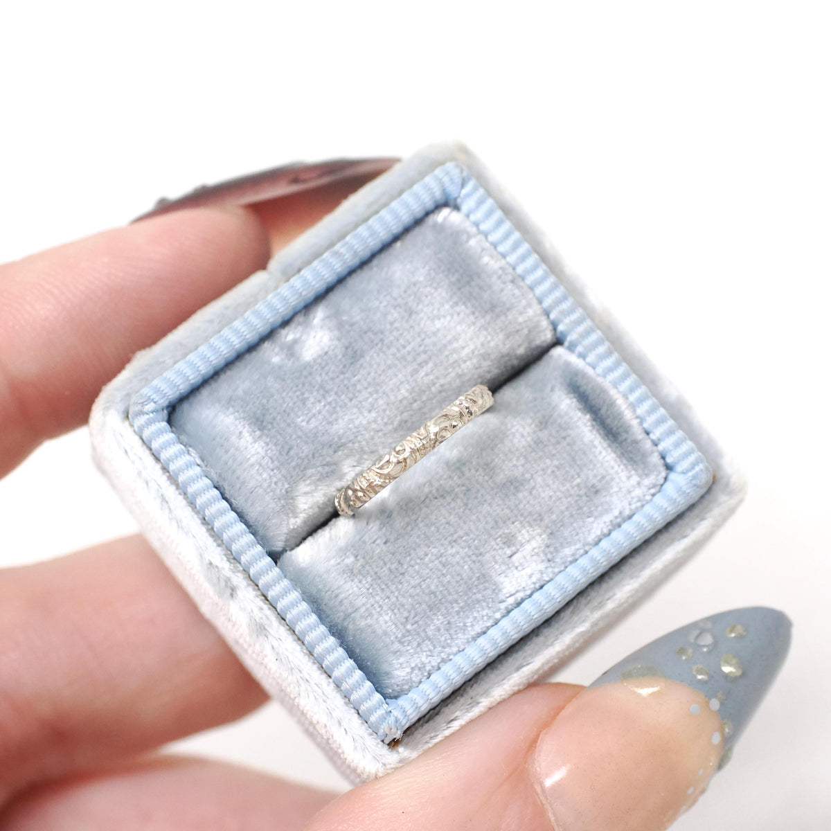 Vintage Baby Band - Art Deco 14k White Gold Nature Floral Eternity Design Ring - Circa 1930s Era Size 1/2 Fine Midi Pinky Children's Jewelry