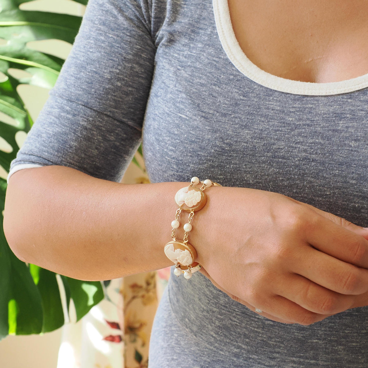 Vintage Cameo Bracelet - Mid Century 12k Gold Filled Oval Carved Shell Simulated Pearl Accents - Circa 1950s Era Fashion Accessory Jewelry