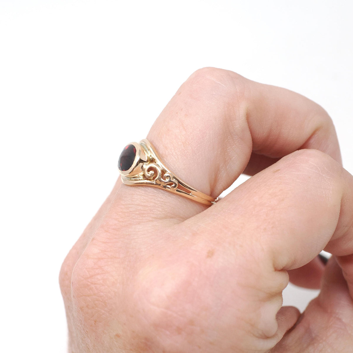 Antique Garnet Ring - Edwardian 10k Yellow Gold East West Oval Red Gemstone - Circa 1910s Era Size 7 3/4 January Birthstone Fine Jewelry