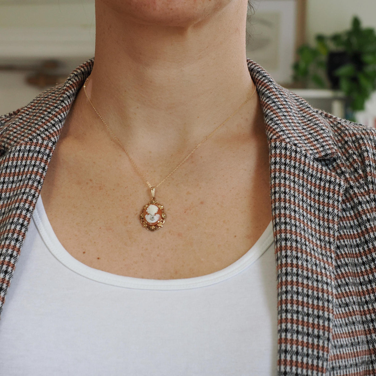 Vintage Cameo Necklace - Mid Century 10k Yellow Gold Oval Carved Shell Flower Pendant Charm - Circa 1940s Era Statement Fine 40s Jewelry