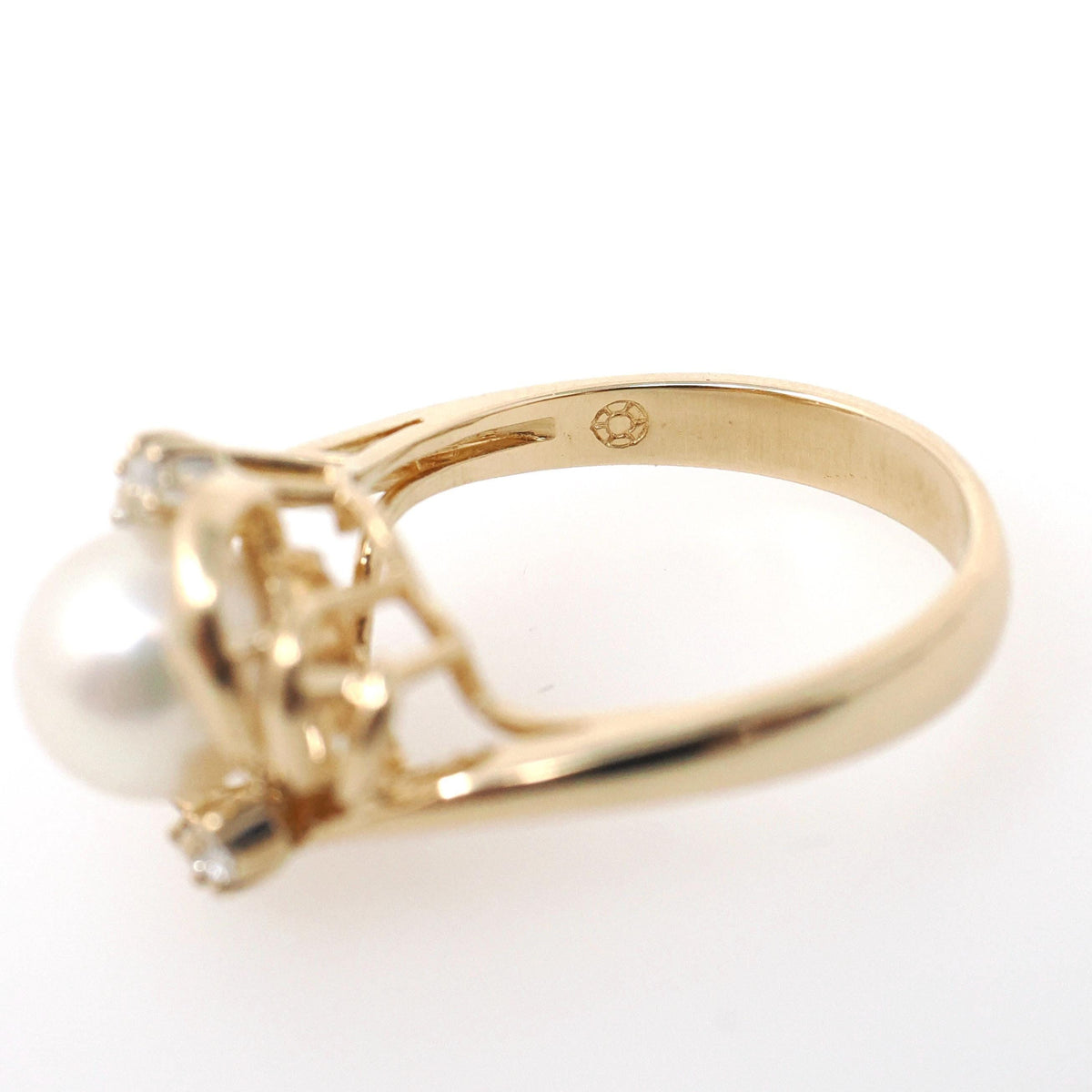 Cultured Pearl Ring - Contemporary 14k Yellow Gold White Organic Gem & Diamonds - Estate Circa 1990s Era Size 6 June Birthstone Fine Jewelry