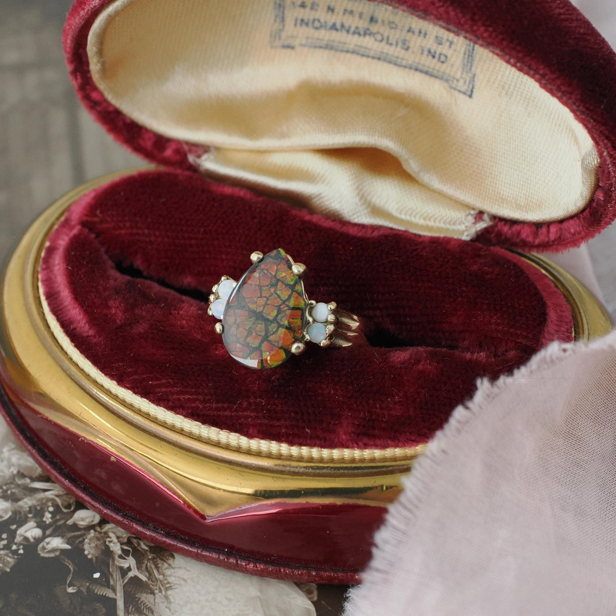 Triplet & Opal Ring - Contemporary 10k Yellow Gold Pear Ammonite Gemstone - Circa 1990s Size 5 Ancient Nautilus Fossil Specimen Fine Jewelry