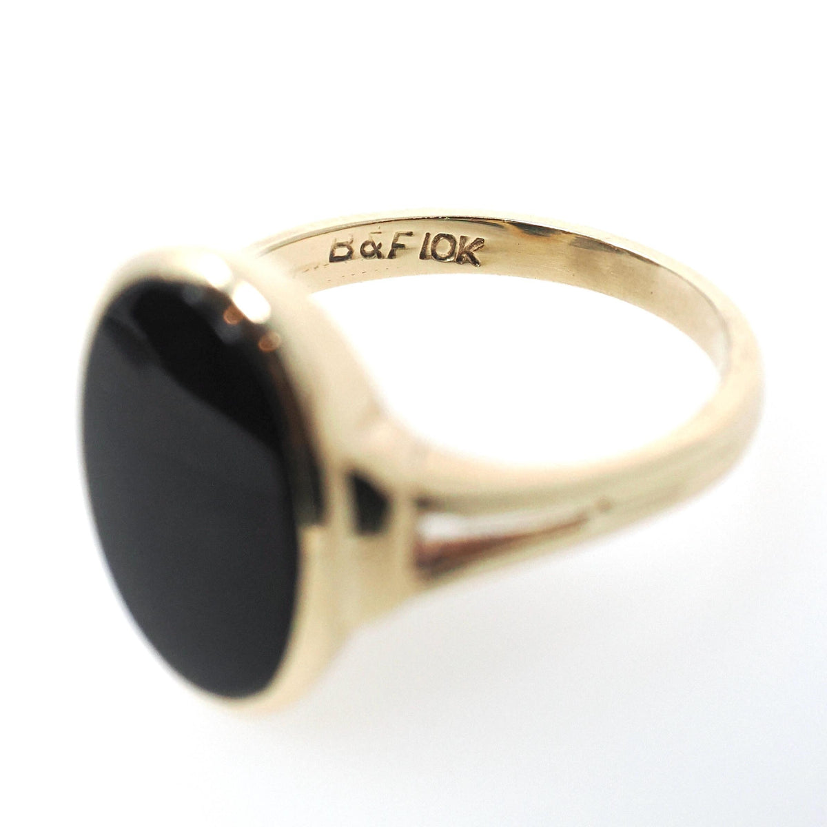 Mid Century Onyx Ring - Vintage 10k Yellow Gold Black Chalcedony Solitaire Gemstone Shield - Circa 1960s Era Size 6 Fine Statement Jewelry