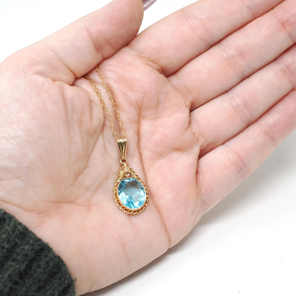 Simulated Aquamarine Necklace - Retro 10k Yellow Gold Oval Faceted Blue Glass Stone Pendant - Vintage Circa 1940s Era Fine Statement Jewelry