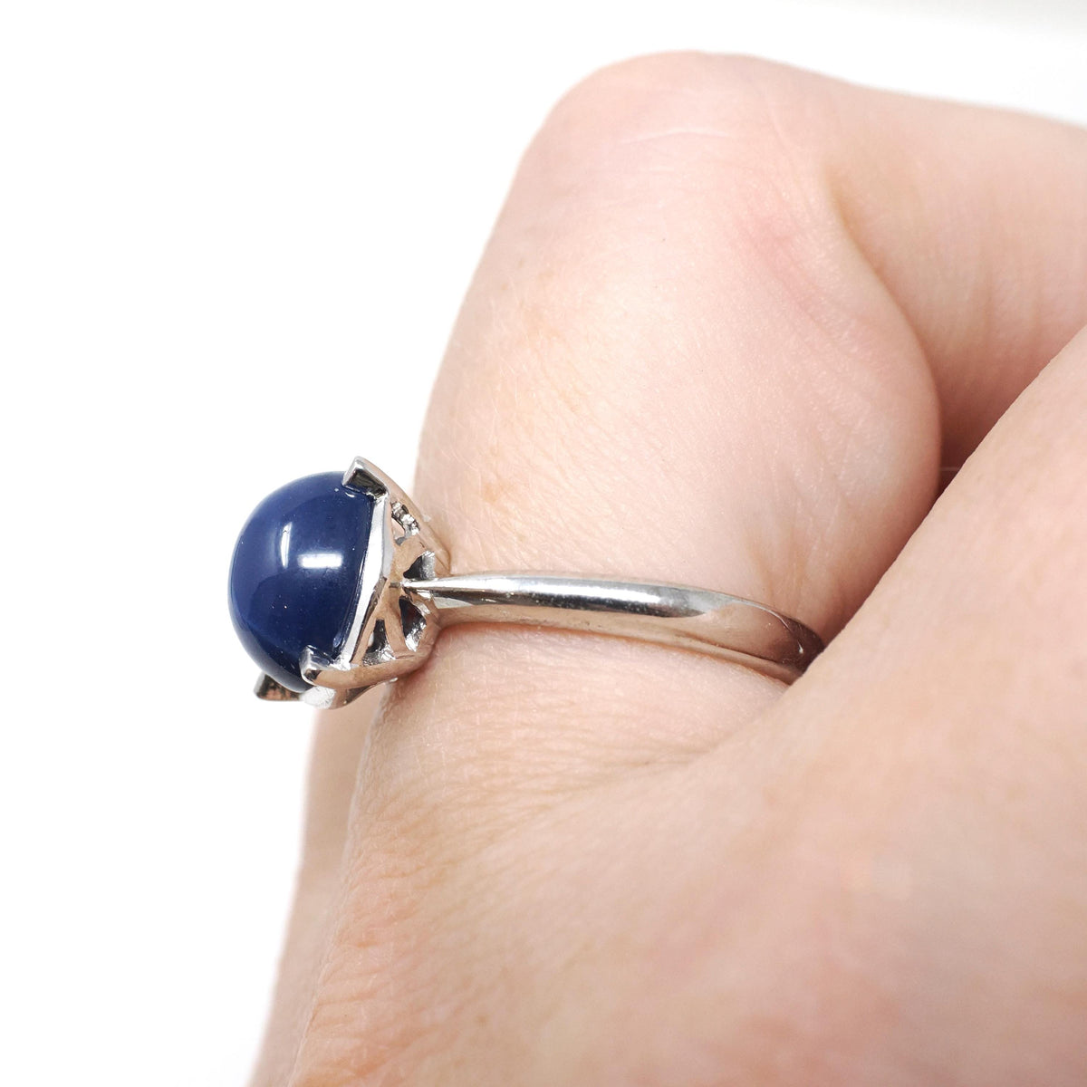 Created Star Sapphire Ring - Vintage 14k White Gold Oval Blue Cabochon Solitaire - Modernist 1960s 5 1/4 September Birthstone Fine Jewelry