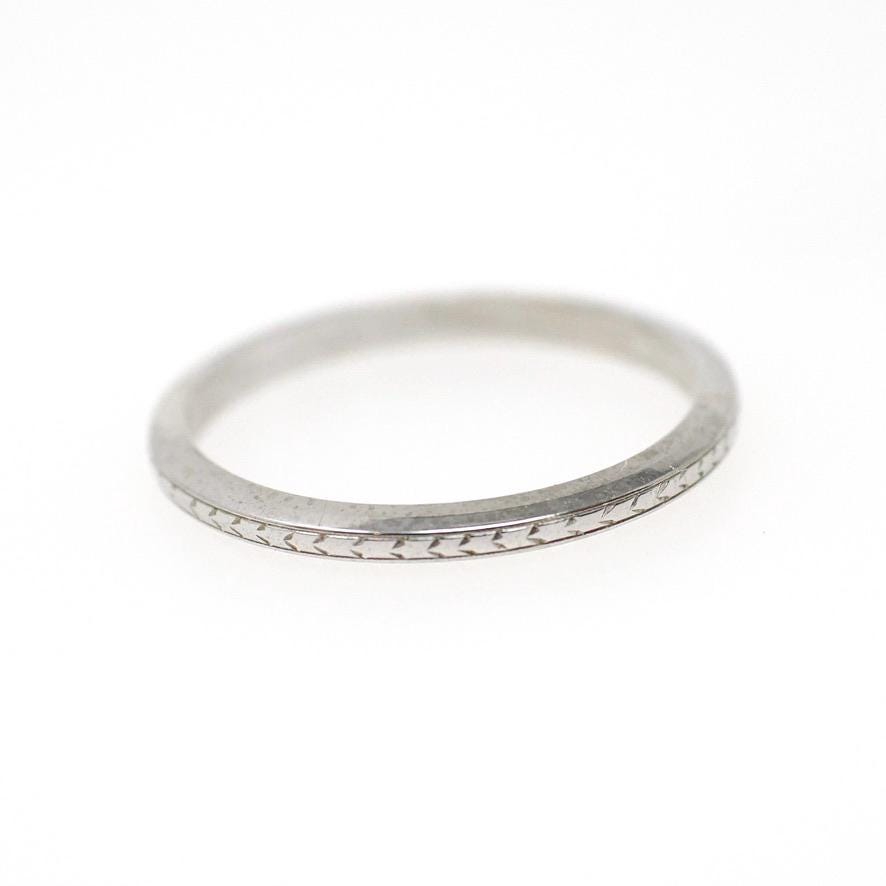 Antique Wedding Band - Art Deco Era 18k White Gold Wheat Engraved Design Eternity Ring - Circa 1930s Era Size 6 Bridal Fine 30s Jewelry