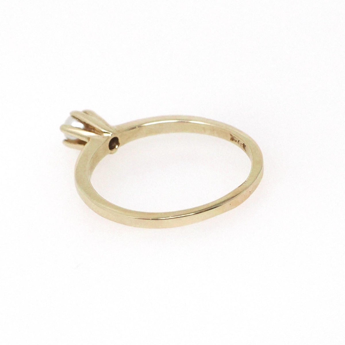 Cultured Pearl Ring - Modernist 10k Yellow Gold 3.4 mm Organic Solitaire Gemstone - Vintage Circa 1960s Era Size 7 Dainty Fine Jewelry