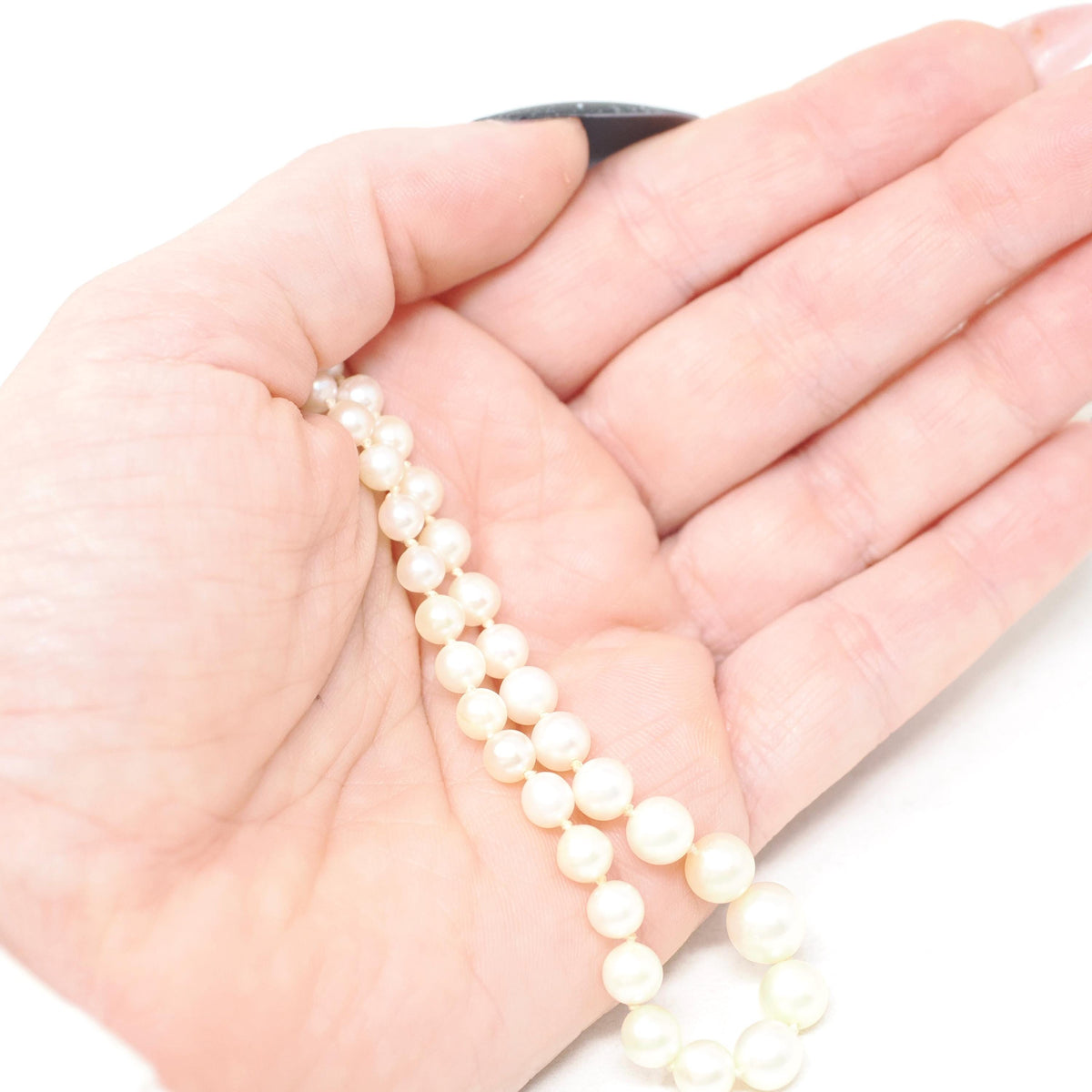 Cultured Pearl Necklace - Mid Century 14k & 10k White Gold Individually Knotted Graduated Strand - Vintage Circa 1950s Era Statement Jewelry