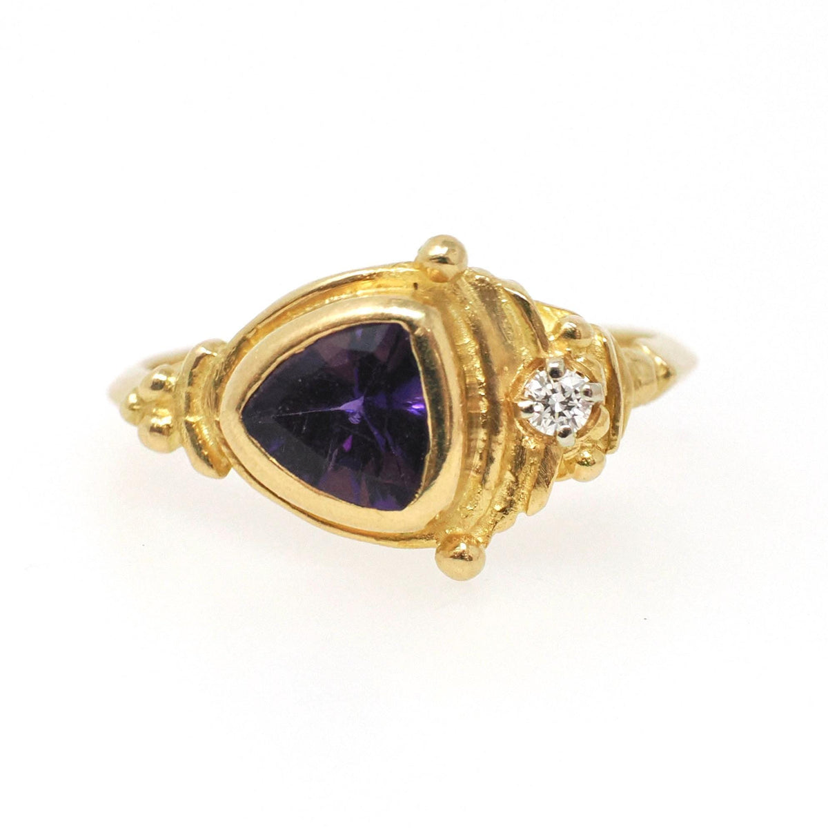 Amethyst & Diamond Ring - Contemporary 18k Yellow Gold Purple 1.00 CT Trillion Gem - Circa 2000s Size 6 1/4 February Birthstone Fine Jewelry