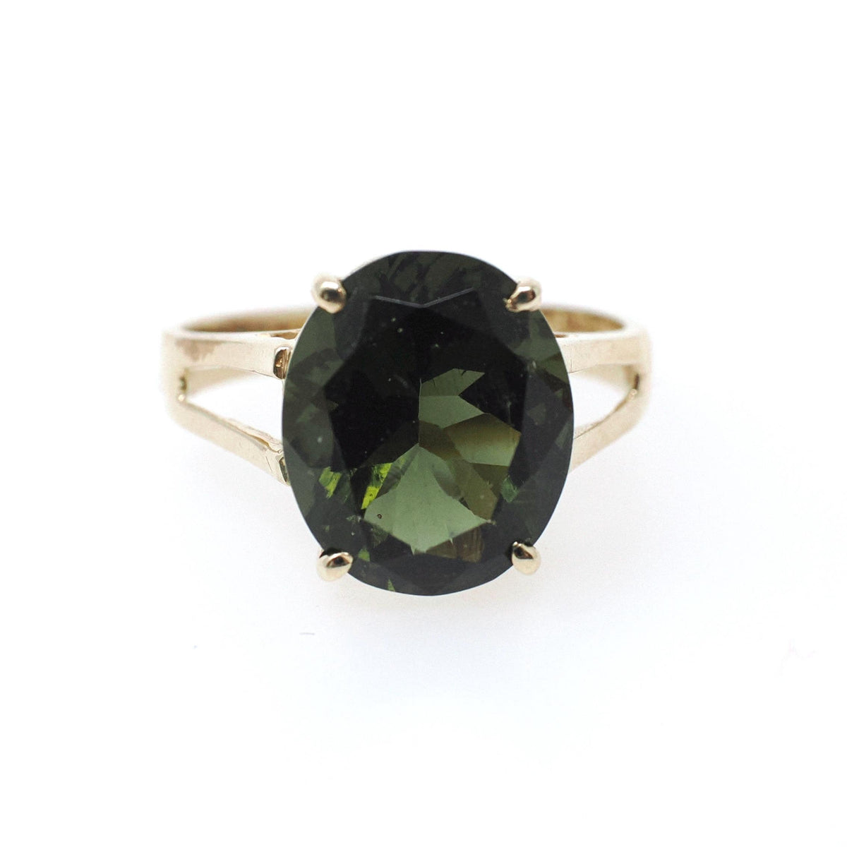 Moldavite Solitaire Ring - Contemporary 10k Yellow Gold Natural Green Volcanic Glass Gemstone - Circa 2000s Era Size 6 1/4 Fine Jewelry