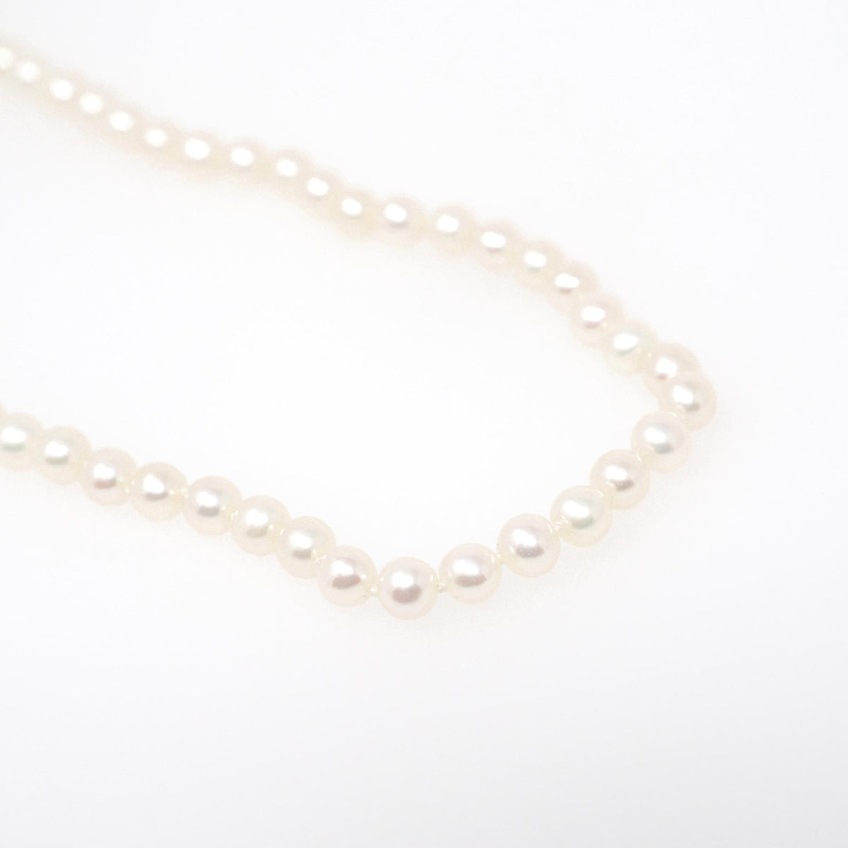 Cultured Pearl Necklace - Contemporary 14k Yellow Gold Ball Clasp 4.75 MM Knotted Strand - Circa 1990s Organic Gem 18" Inch 90s Fine Jewelry