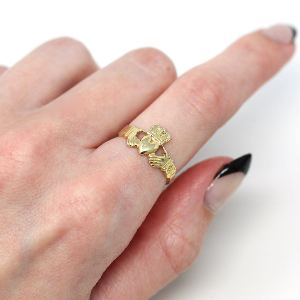 Modern Claddagh Ring - Modern 14k Yellow Gold Heart Clasped Hand Crown - Circa 2000's Era Size 5 1/4 Friendship Love Loyalty Irish Jewelry