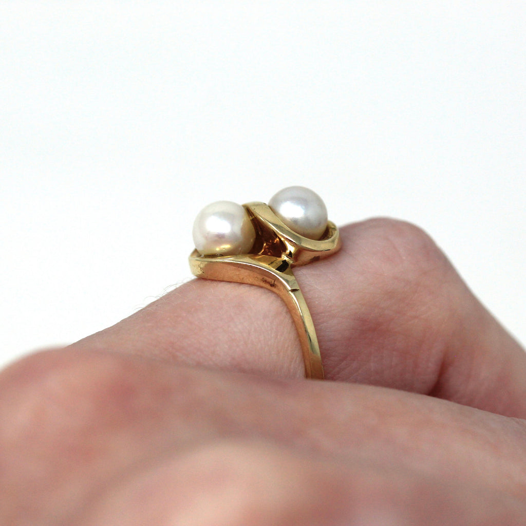 Cultured Pearl Ring - 1990s 10k Yellow Gold Toi Et Moi Two Gem Bypass Statement - Vintage Size 4.5 June Birthstone Fine Jewelry