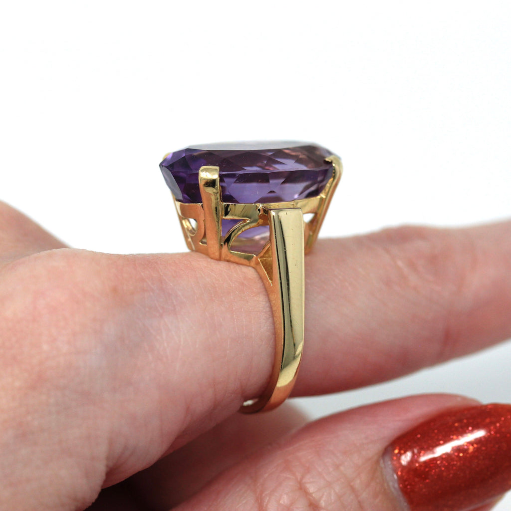 Sale - Amethyst Cocktail Ring - Modern 14k Yellow Gold Purple Oval 16+ CT Gem - Estate Circa 1980s Size 6.75 February Birthstone 80s Jewelry