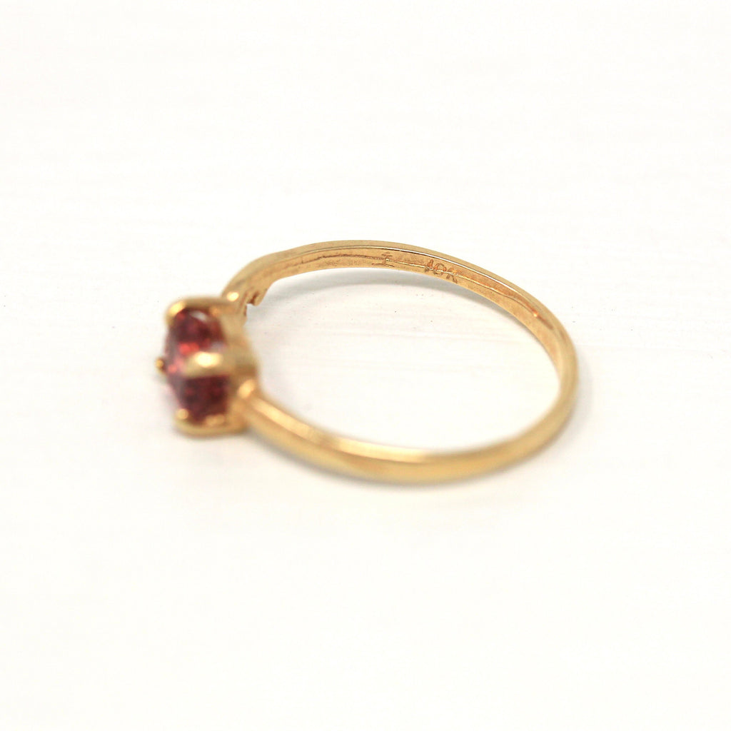 Sale - Pink Tourmaline Ring - 10k Yellow Gold Modern Estate Oval Faceted 0.64 CT Gemstone - Circa 2000s Size 5.5 Stacking Band Fine Jewelry