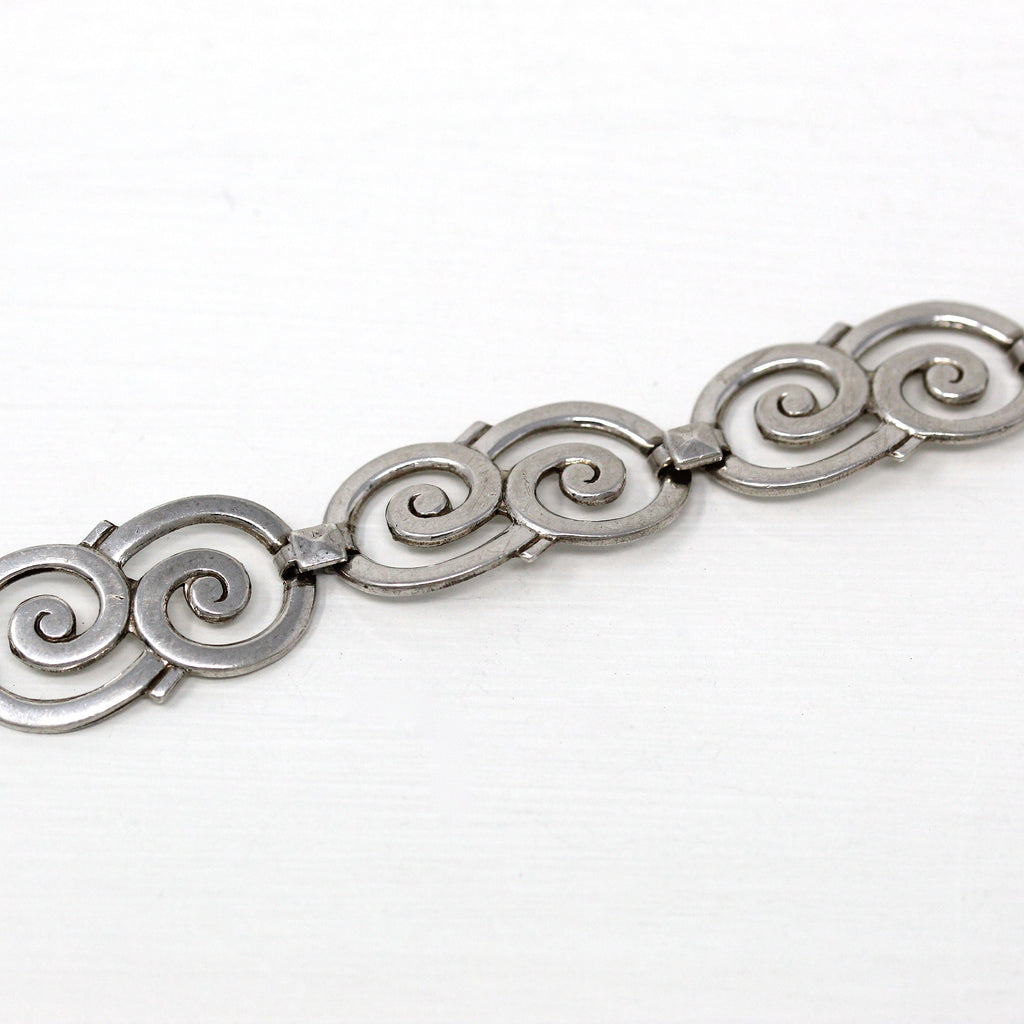 Vintage Panel Bracelet - Retro Sterling Silver Wave Style Design Fashion Accessory - Circa 1940s Era 7 1/4 Inches Statement WRE 40s Jewelry