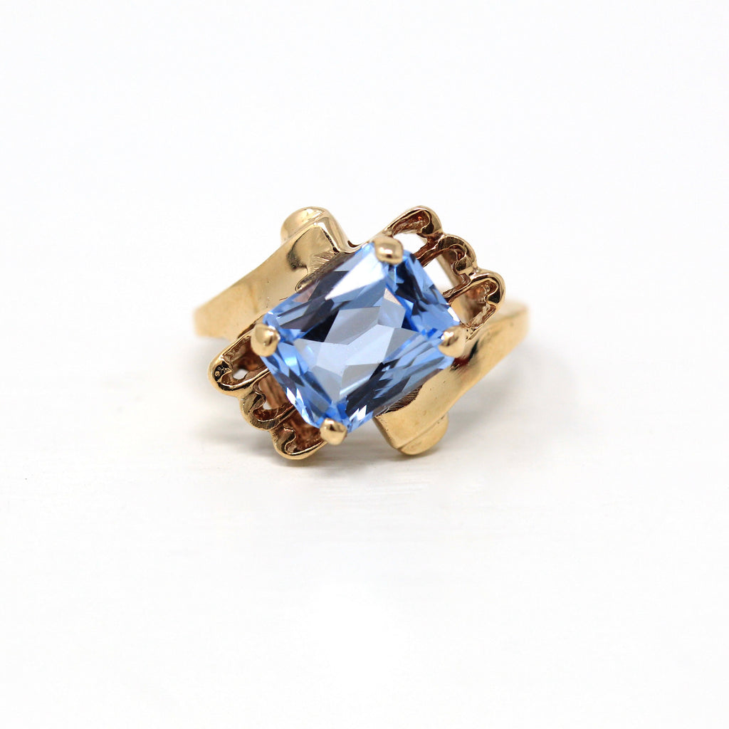 Created Spinel Ring - Retro Era 10k Yellow Gold Faceted Pale Blue 3.5 CT Stone - Vintage Circa 1940s Size 5.25 Fine Bypass Style 40s Jewelry