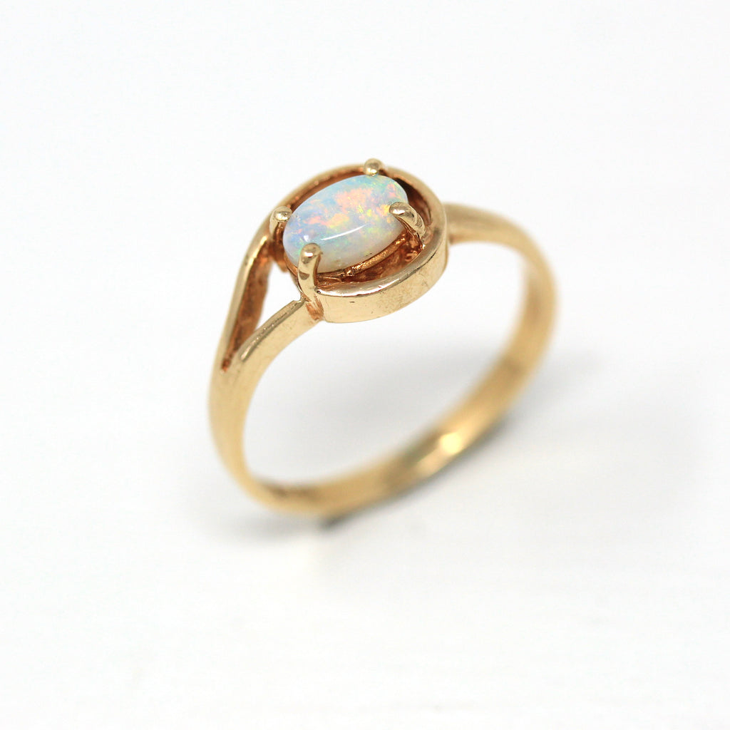 Vintage Opal Ring - Retro 10k Yellow Gold Oval Cabochon Cut .28 CT Gemstone - Vintage Circa 1970s Era Size 5 1/4 Curved Swoop Design Jewelry