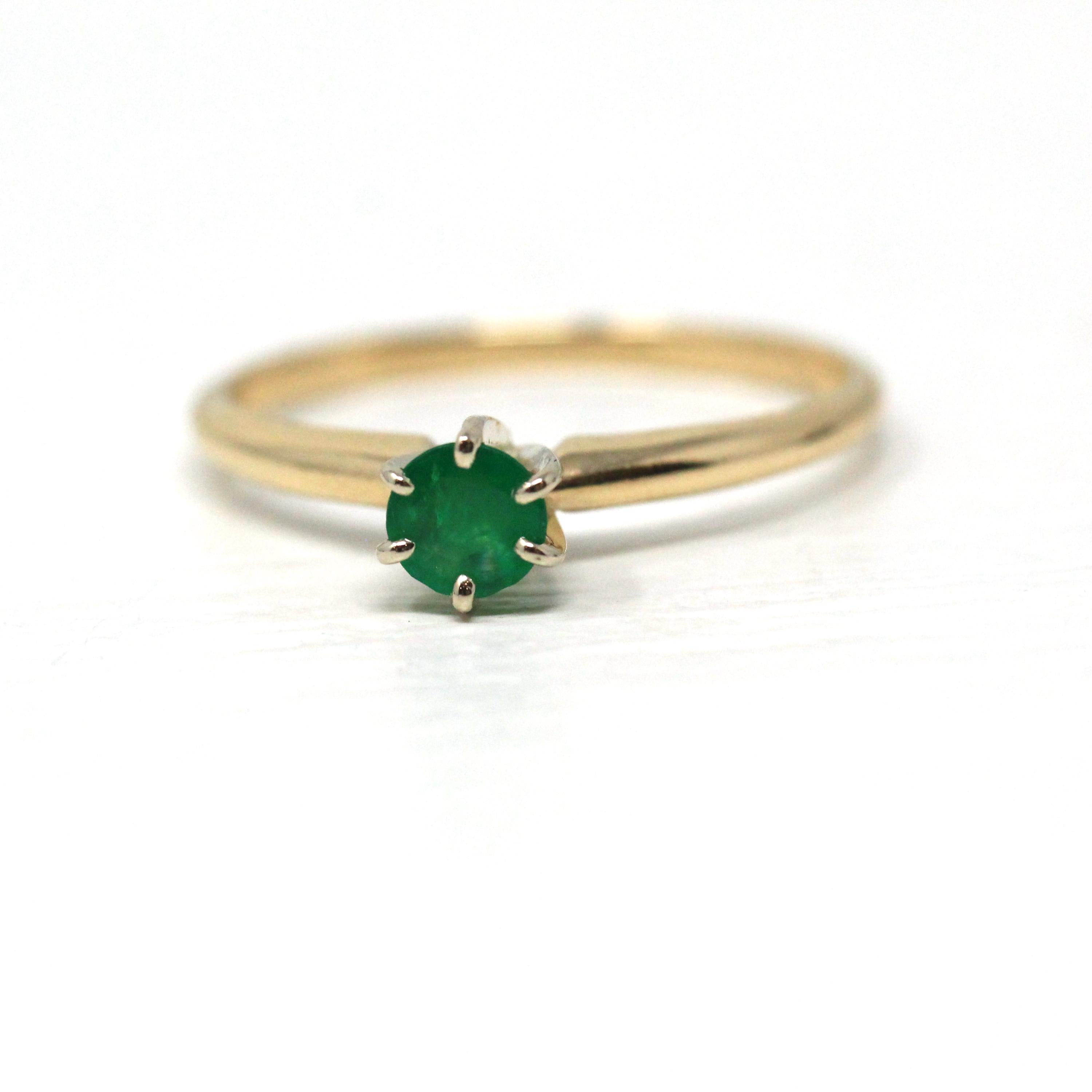 Genuine Emerald Ring - Estate 14k Yellow Gold Round Faceted Green Gemstone - Modern Circa 2000's Era Size 6 1/2 May Birthstone Fine Jewelry