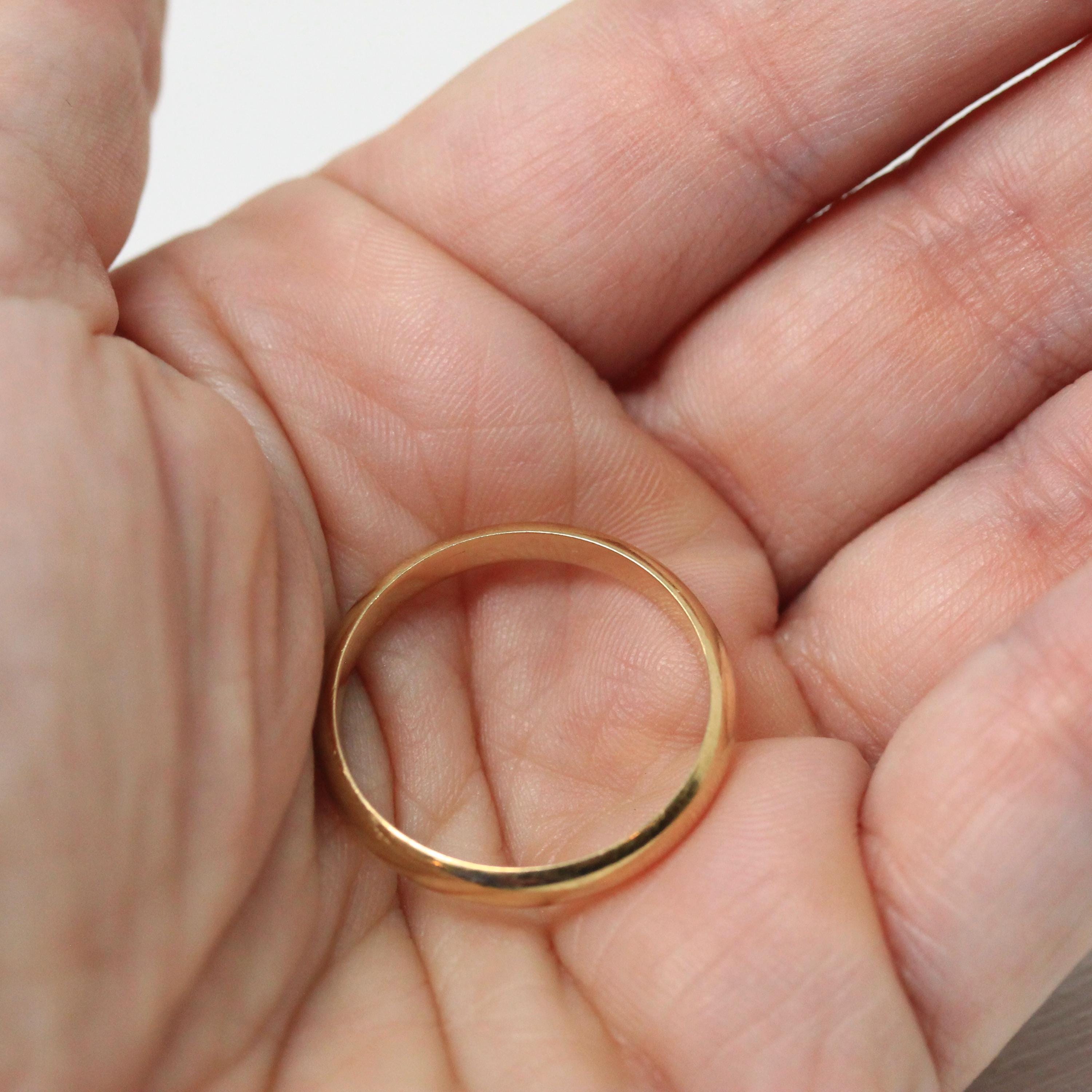 Vintage Wedding Band - 14k Yellow Gold Plain Simple Unadorned Minimal Unisex Ring - Retro Size 10 1/2 Stacking Men's Women's Bridal Jewelry