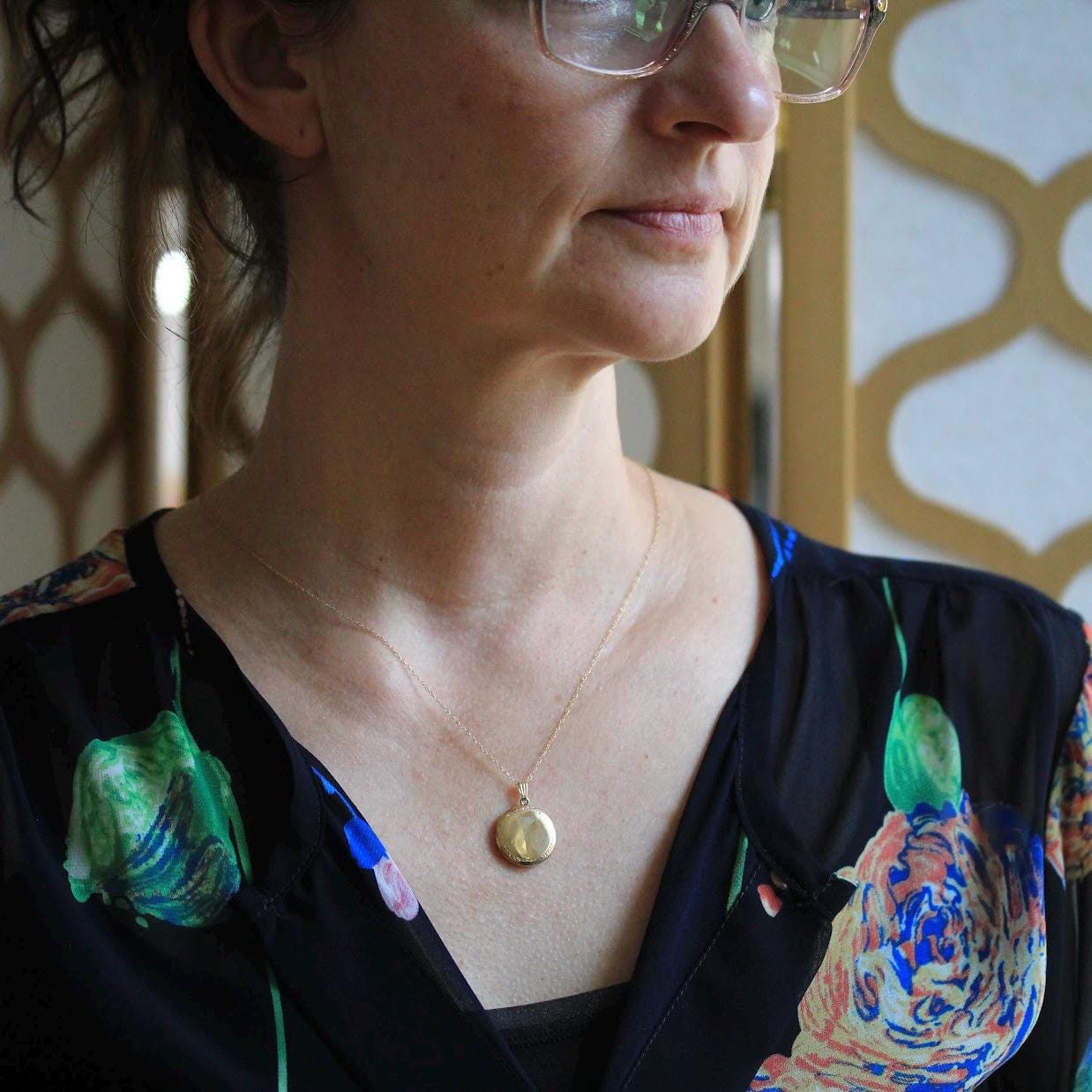 Vintage Round Locket - Retro 10k Yellow Gold Floral Pendant Charm - Circa 1940s Era Engraved Keepsake Original Photographs Fine 40s Jewelry