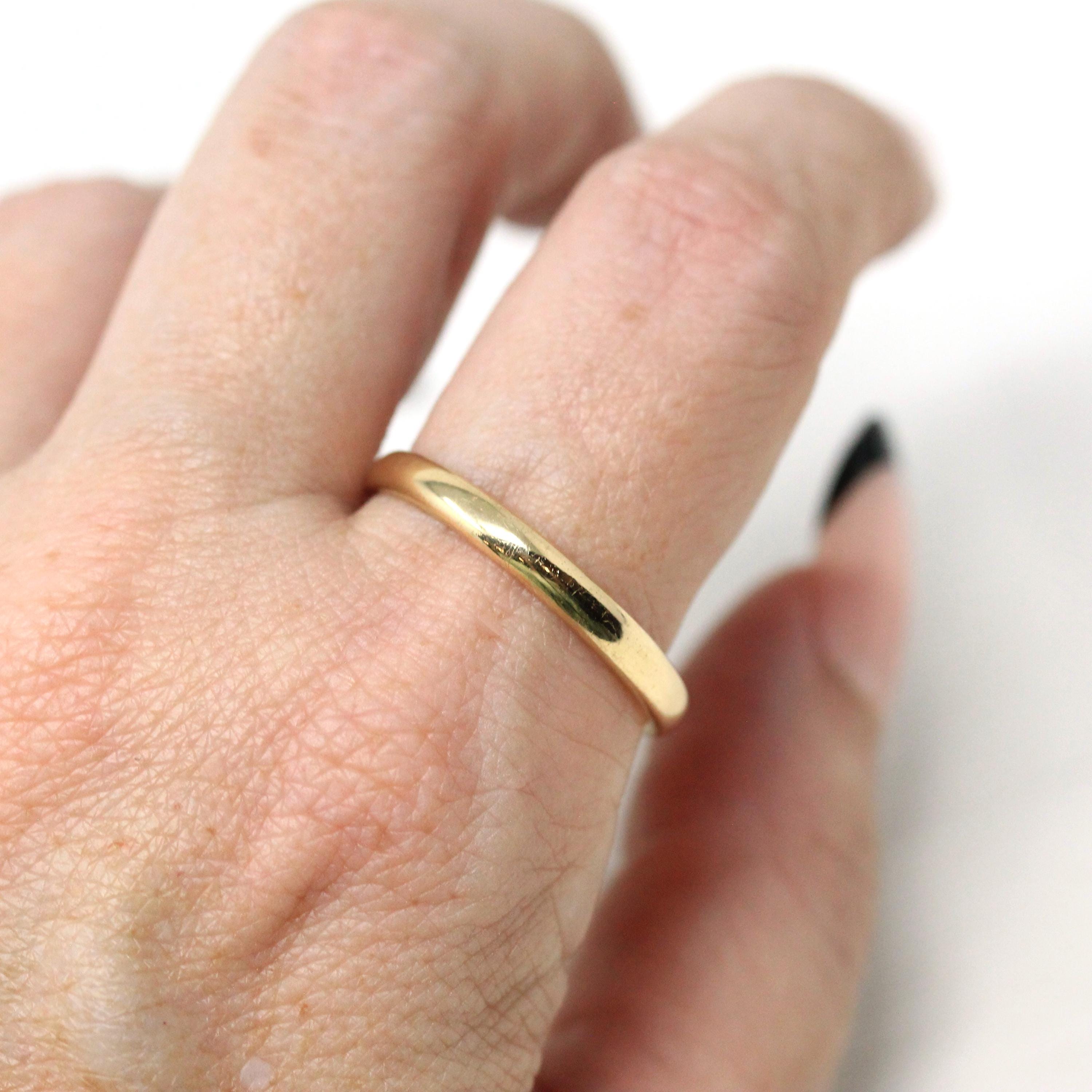 Retro Gold Wedding Ring - Vintage Circa 1940s 14k Yellow Gold 3.0 MM Plain Band - Retro Era Size 11 Unisex Stacking Fine Bristol Jewelry