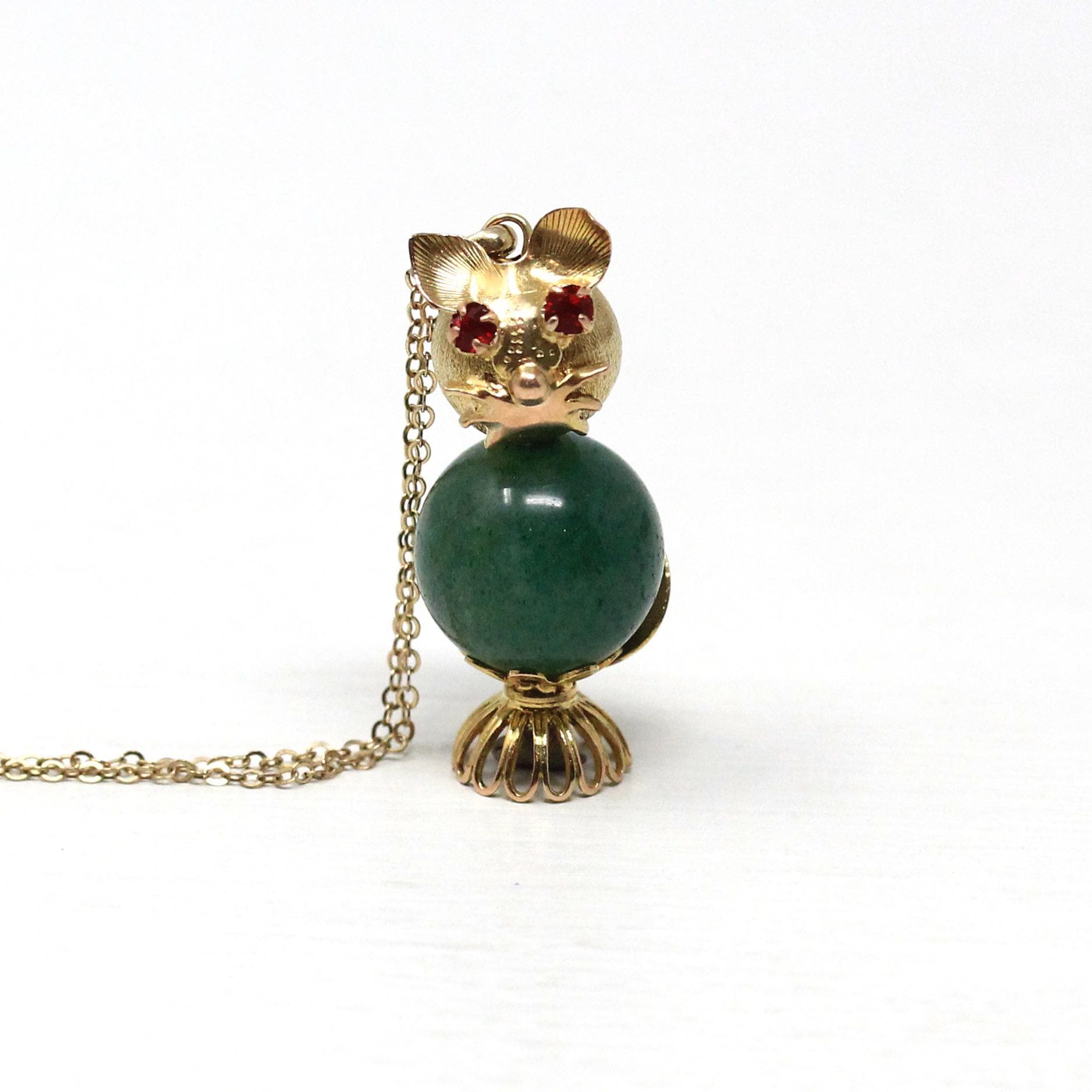Gemstone Cat Charm - Retro Era 10k Yellow Gold Genuine Aventurine Bead Pendant - Circa 1970s Assembled Kitty Fine Figural Feline Jewelry