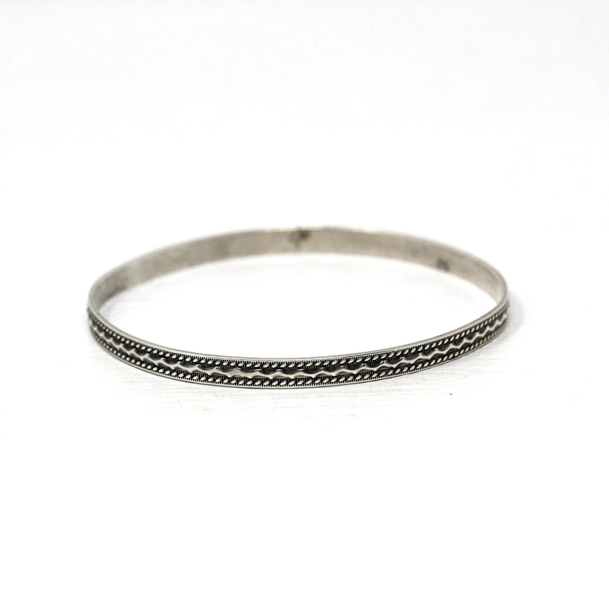 Vintage Sterling Silver Bracelet - Retro Engraved Eternity Designs 
