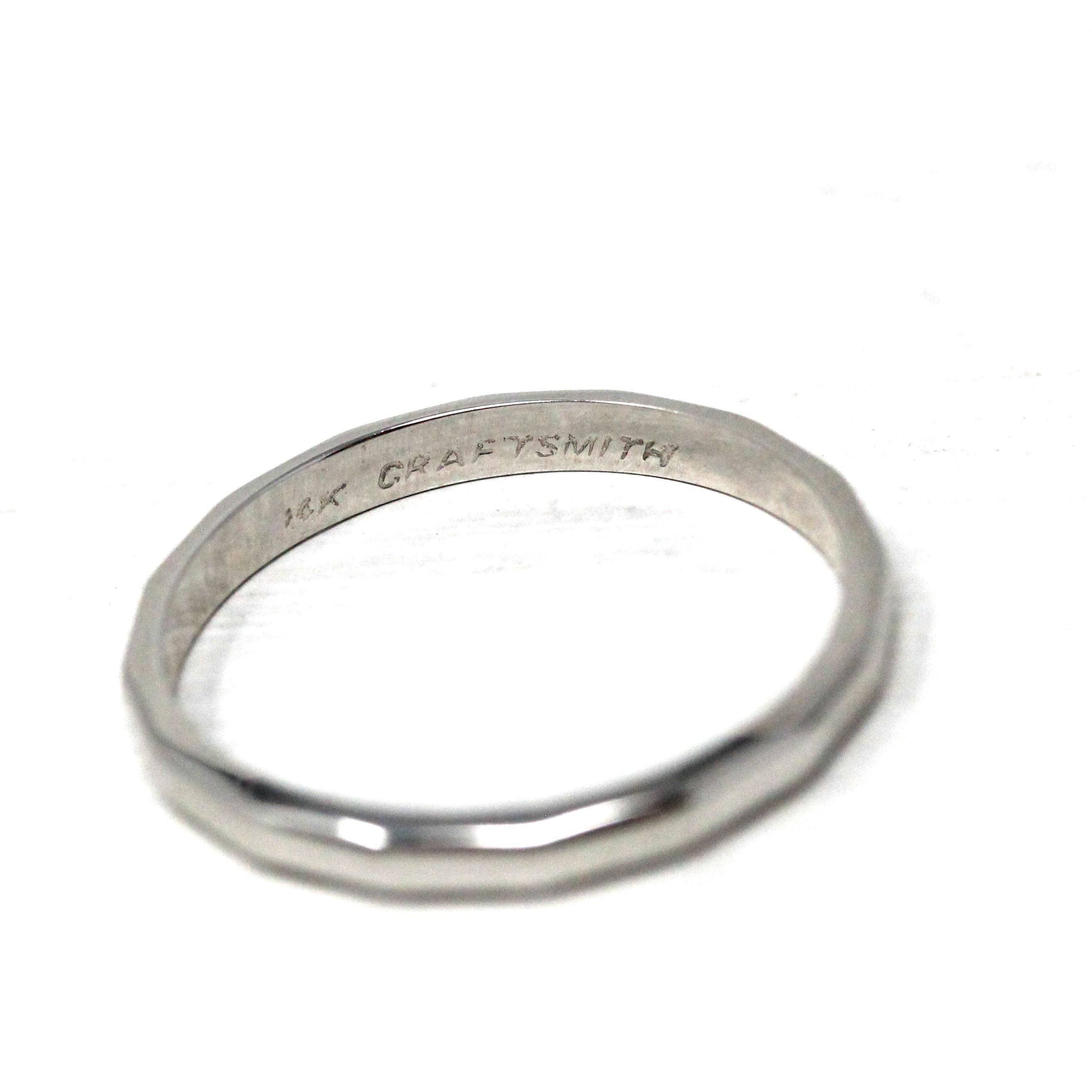 Estate Wedding Band - Modern 14k White Gold Baguette Pattern Simplistic Minimalist - Circa 2000's Era Size 7 1/4 Stacking Craftsmith Ring