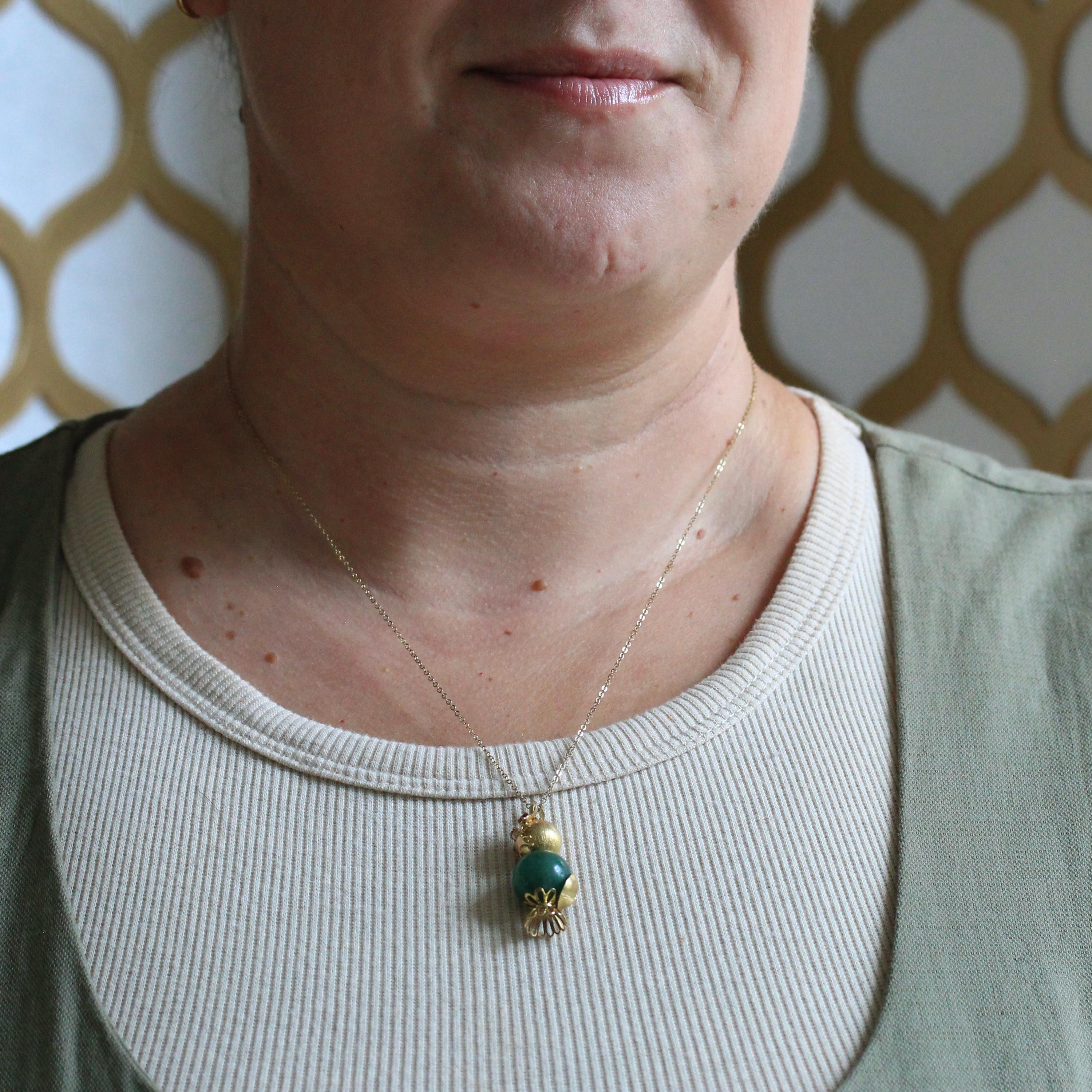 Gemstone Cat Charm - Retro Era 10k Yellow Gold Genuine Aventurine Bead Pendant - Circa 1970s Assembled Kitty Fine Figural Feline Jewelry