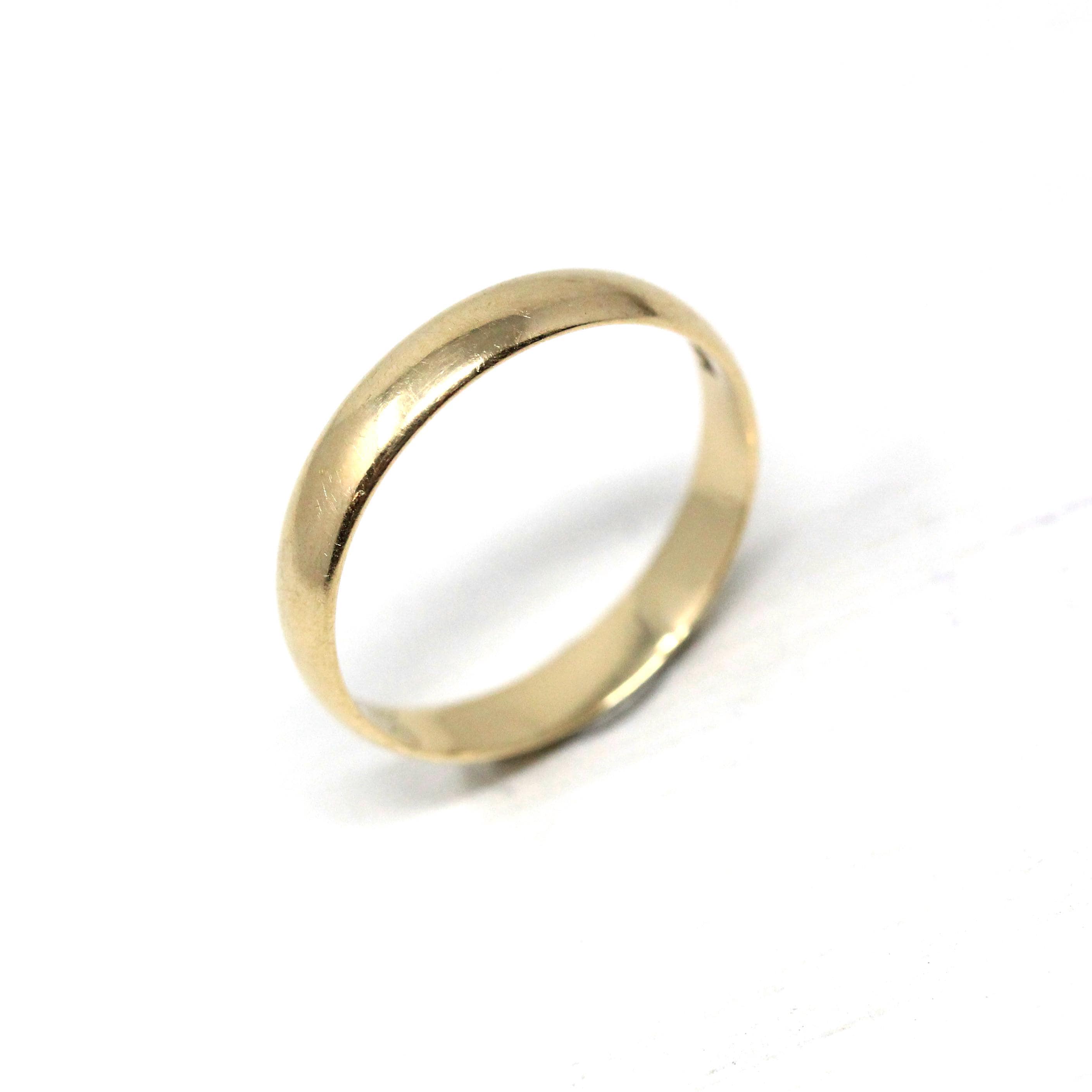 Vintage Wedding Band - Retro 14k Yellow Gold Unadorned 3.17 mm Unisex Ring - Dated 1945 Size 5 1/4 40's Stacking Wedding Statement Jewelry