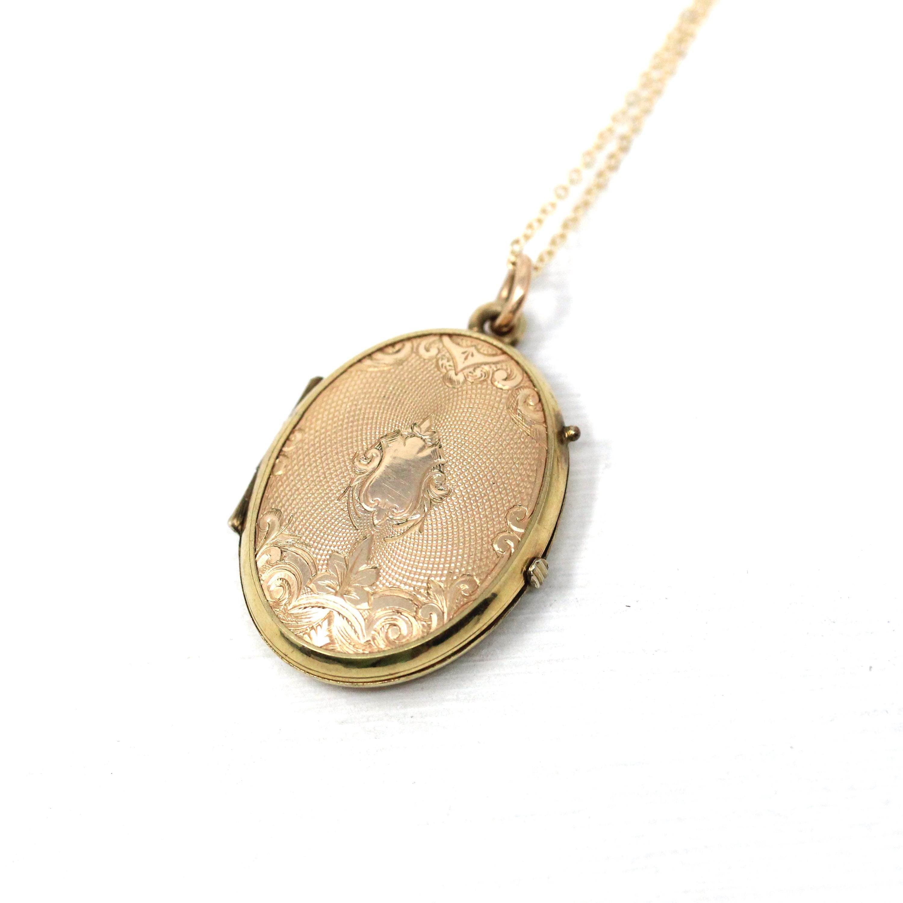 Antique Photo Locket Victorian Gold Filled Engraved Designs Oval