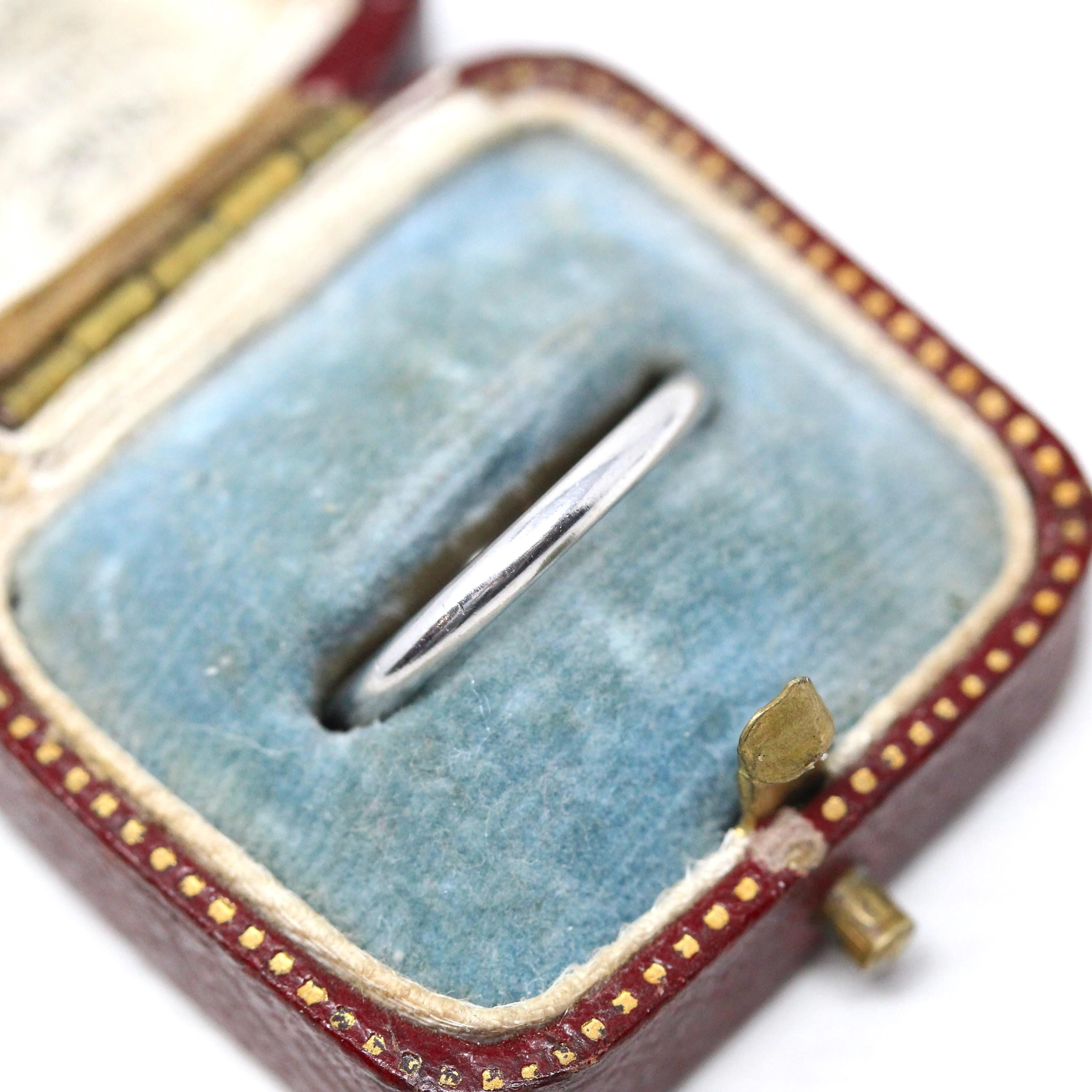 Platinum Wedding Band - Mid Century 2 mm Half Round Classic Bridal Ring - Vintage Size 5 Heirloom Fine Stacking Mid Century Jewelry