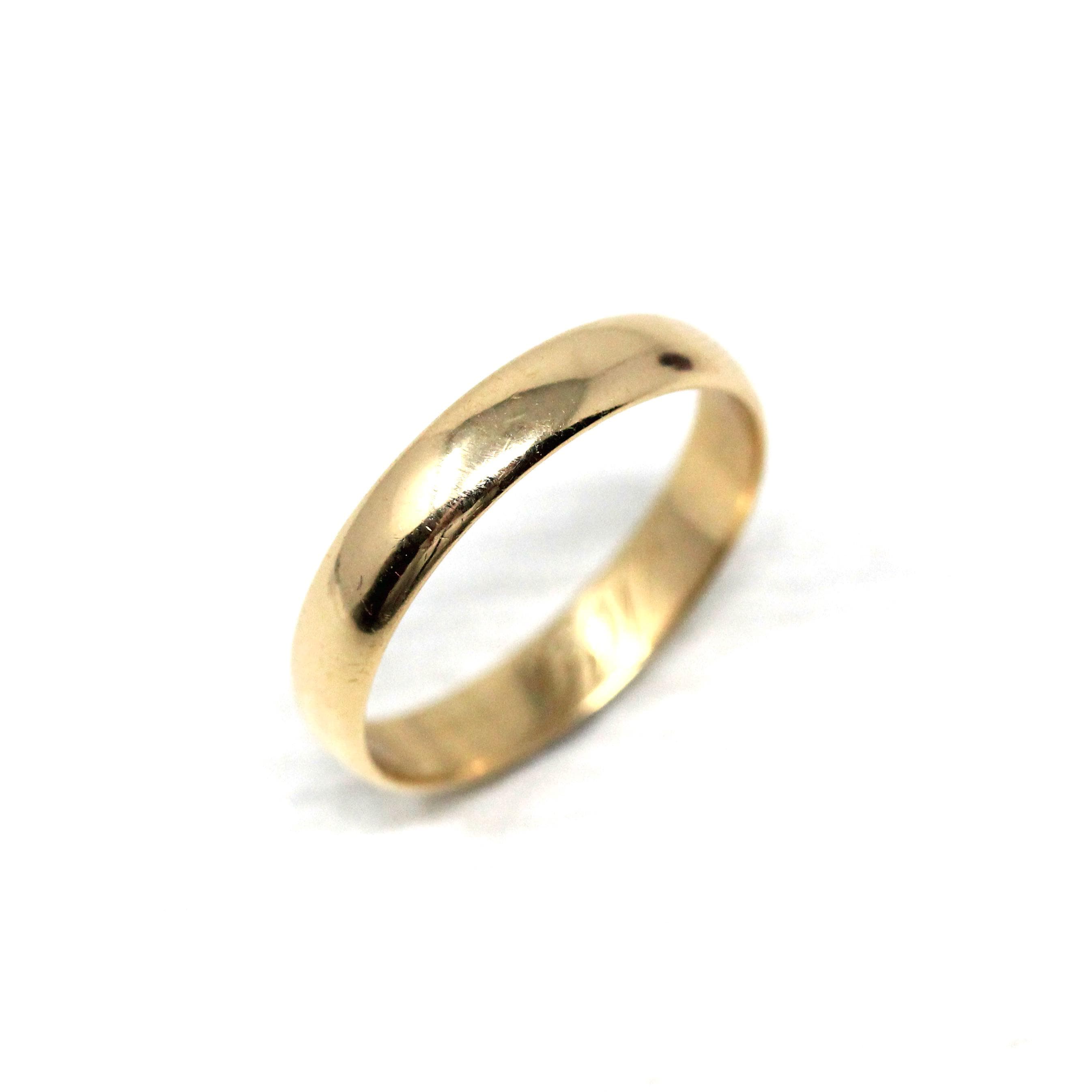 Antique Wedding Band - Edwardian 18k Yellow Gold Unadorned Free Of Design Ring - Vintage Circa 1910s Era Size 6 Initials "MG" Fine Jewelry