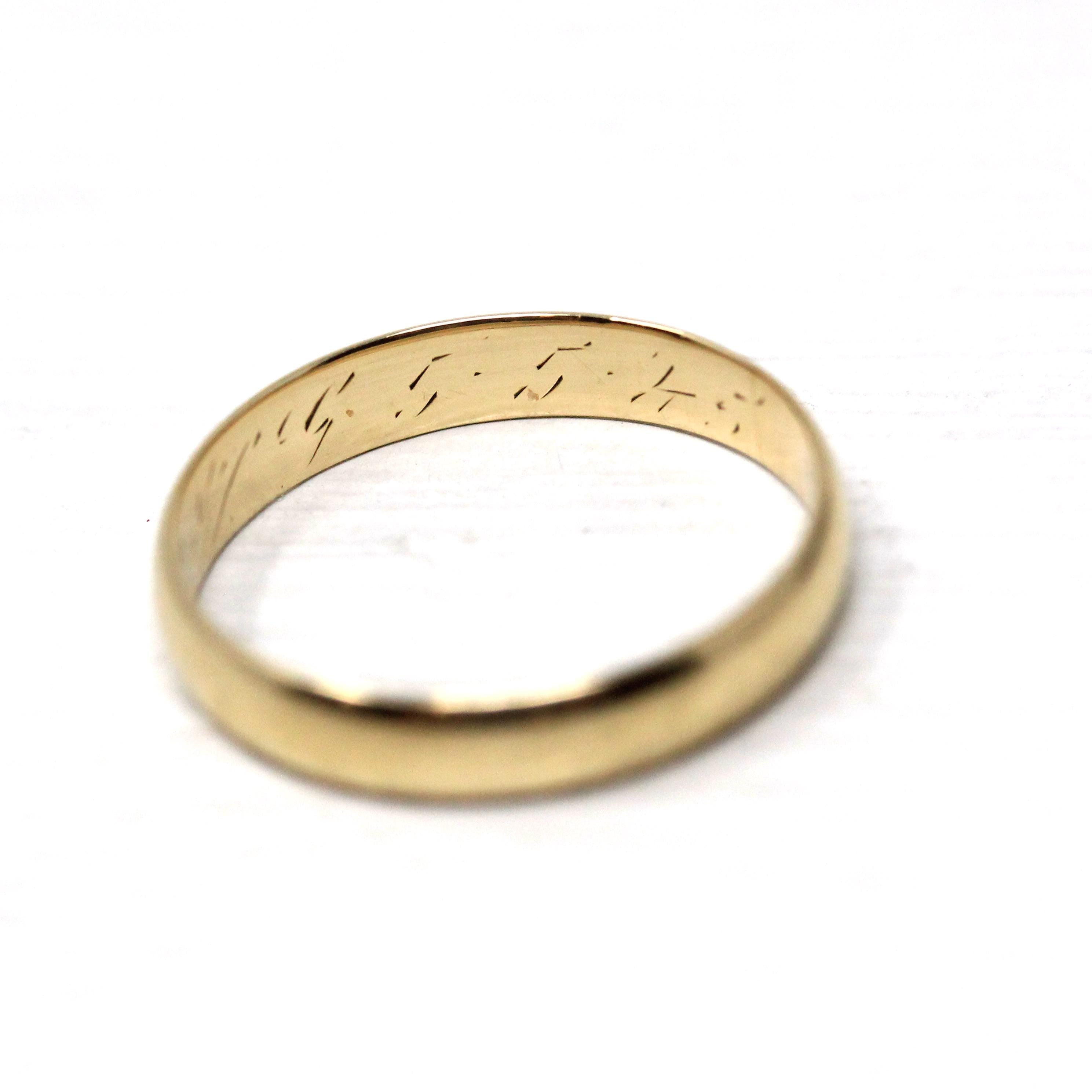 Vintage Wedding Band - Retro 14k Yellow Gold Unadorned 3.17 mm Unisex Ring - Dated 1945 Size 5 1/4 40's Stacking Wedding Statement Jewelry