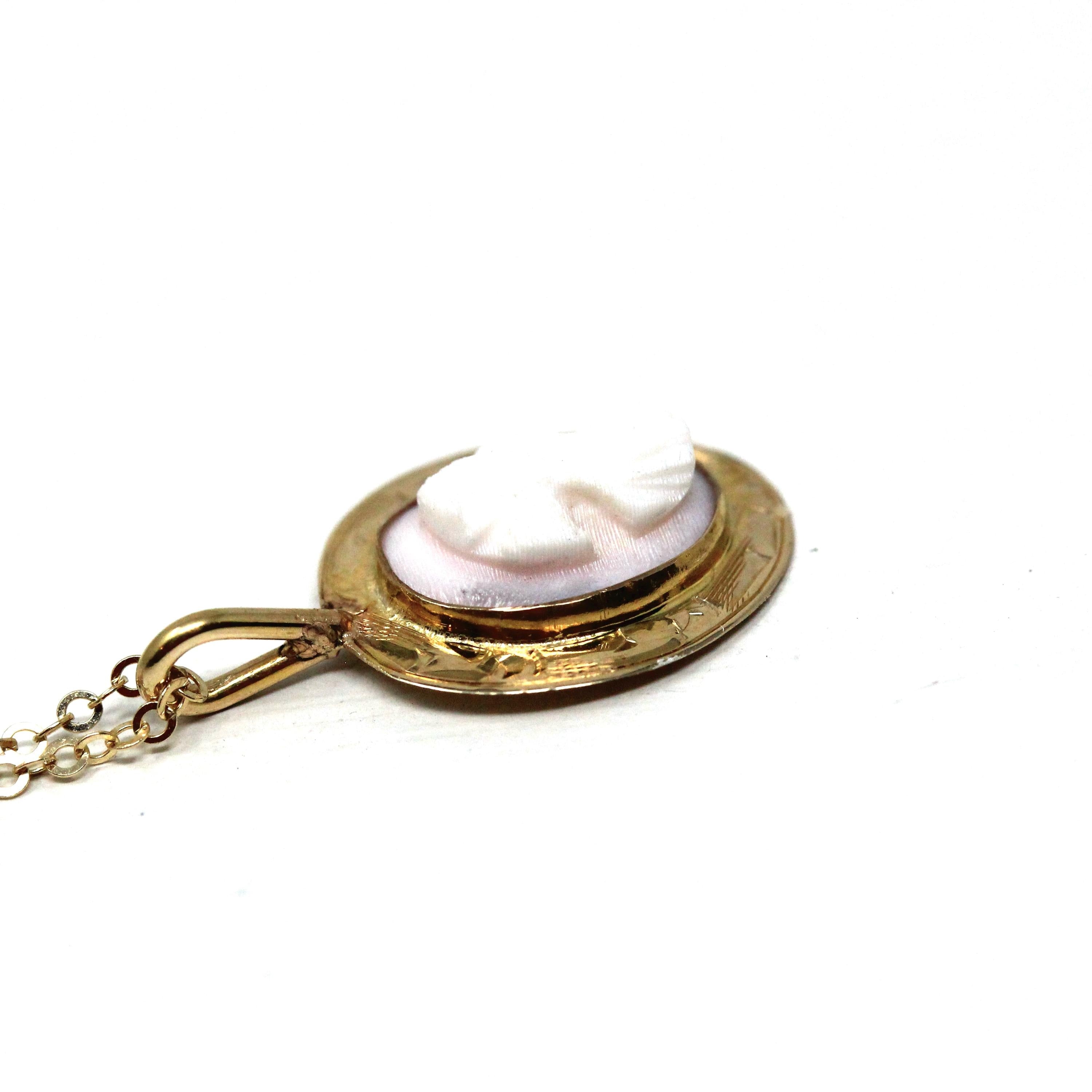 Antique Cameo Necklace - Edwardian 10k Yellow Gold Carved Pink White Shell Pendant - Vintage Circa 1910s Era Fashion Accessory Fine Jewelry