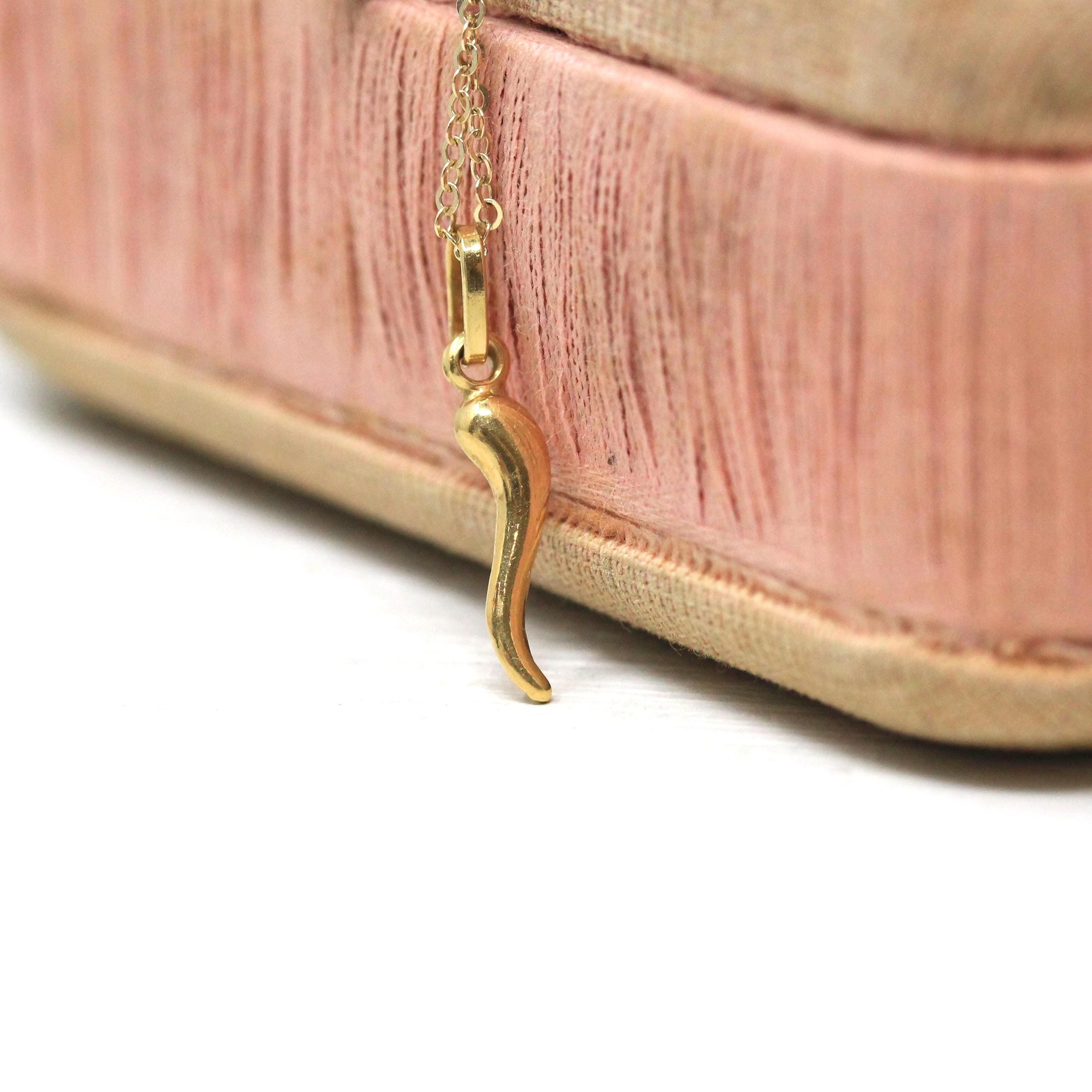 Italian Horn Charm - Retro 18k Yellow Gold Italy Cornicello Good Luck Pendant Necklace - Vintage Circa 1970s Ward Off Evil Amulet Jewelry