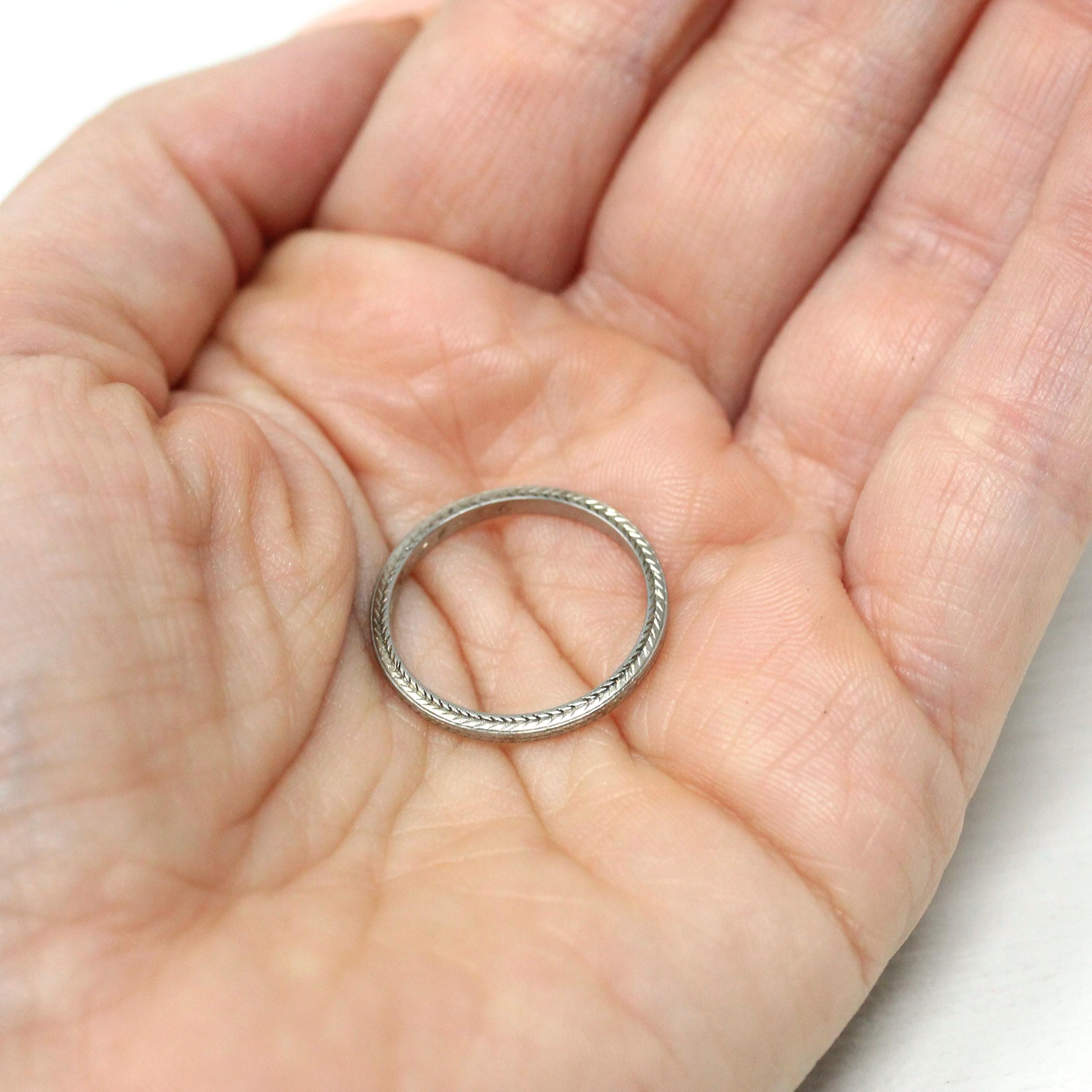 Vintage Wedding Band - Art Deco Era 18k White Gold Eternity Wheat Design Ring - Vintage Dated 1926 Size 6 3/4 Bridal Fine 20s Jewelry